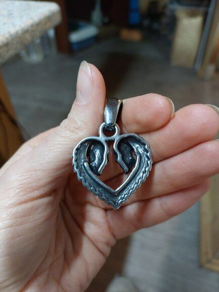 Jewelry Unique Double Skull Heart Pendant Necklace Size ONE SIZE - 7 Thumbnail