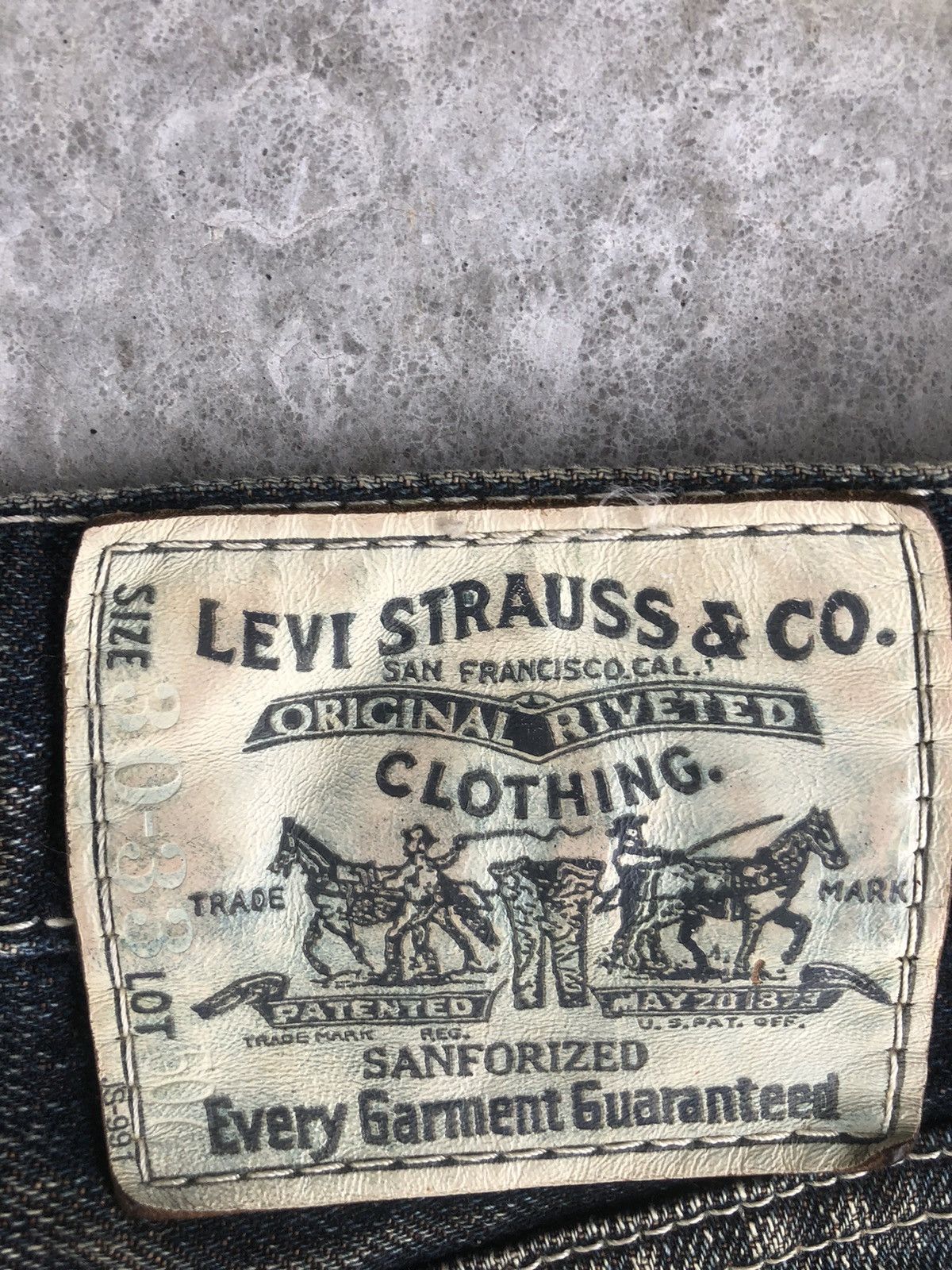 Levi's Vintage Levi’s 507 Distressed Jeans Flared Jeans Mudwash Size US 31 - 14 Thumbnail