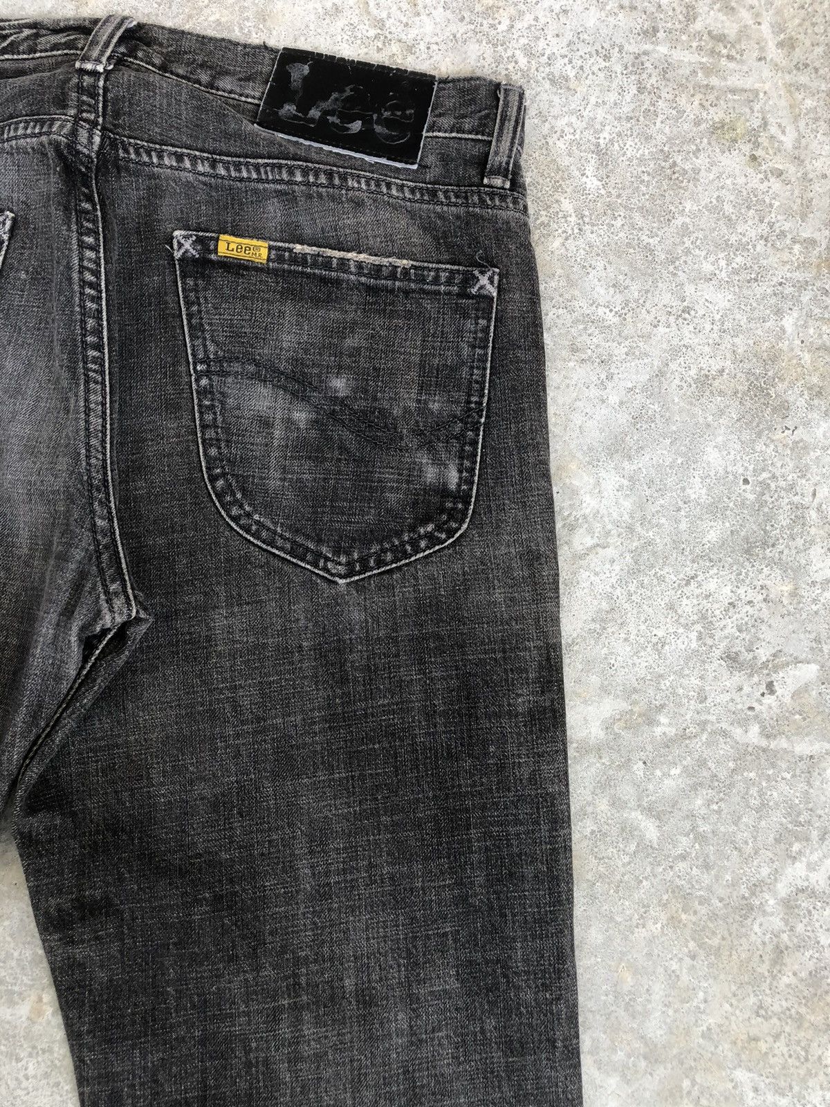 Lee Japanese Lee Flared Jeans Distressed Jeans Size US 33 - 10 Thumbnail