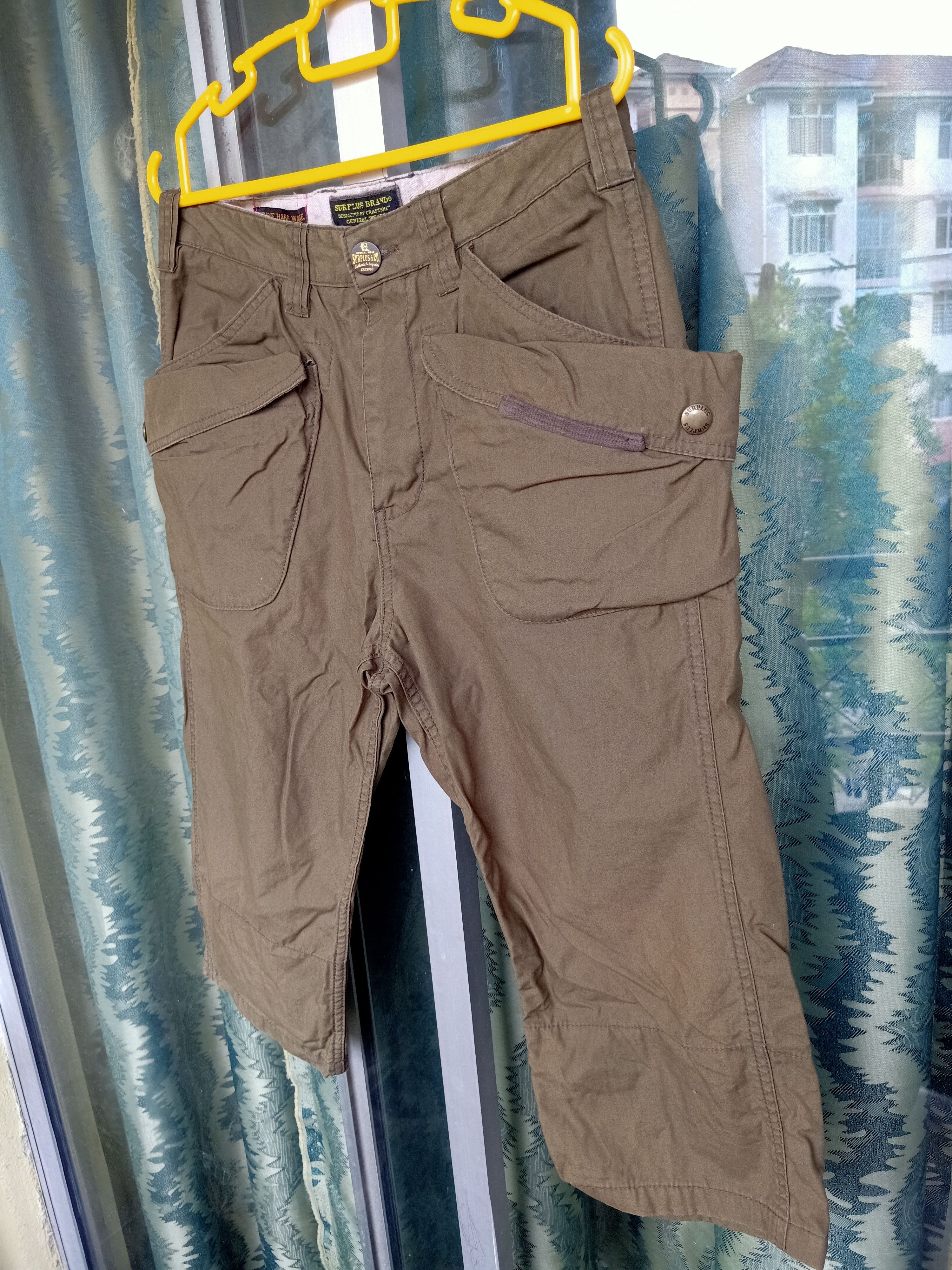 SURPLUS military cargo 3 short Pants