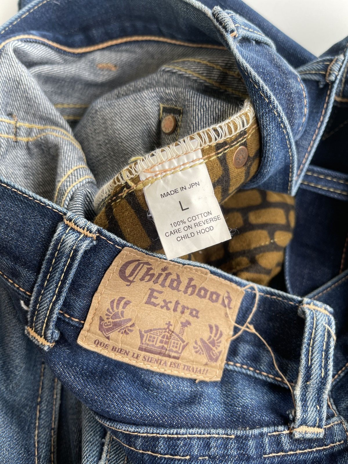 Japanese Brand Vintage Childhood Distressed Selvedge Denim Size US 37 - 12 Thumbnail