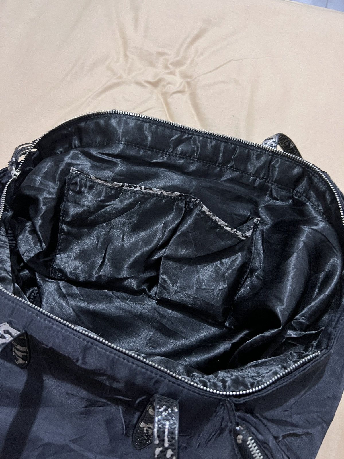 Christian Audigier Ed Hardy Love Kills Slowly Rhinestones Bag Size ONE SIZE - 5 Thumbnail