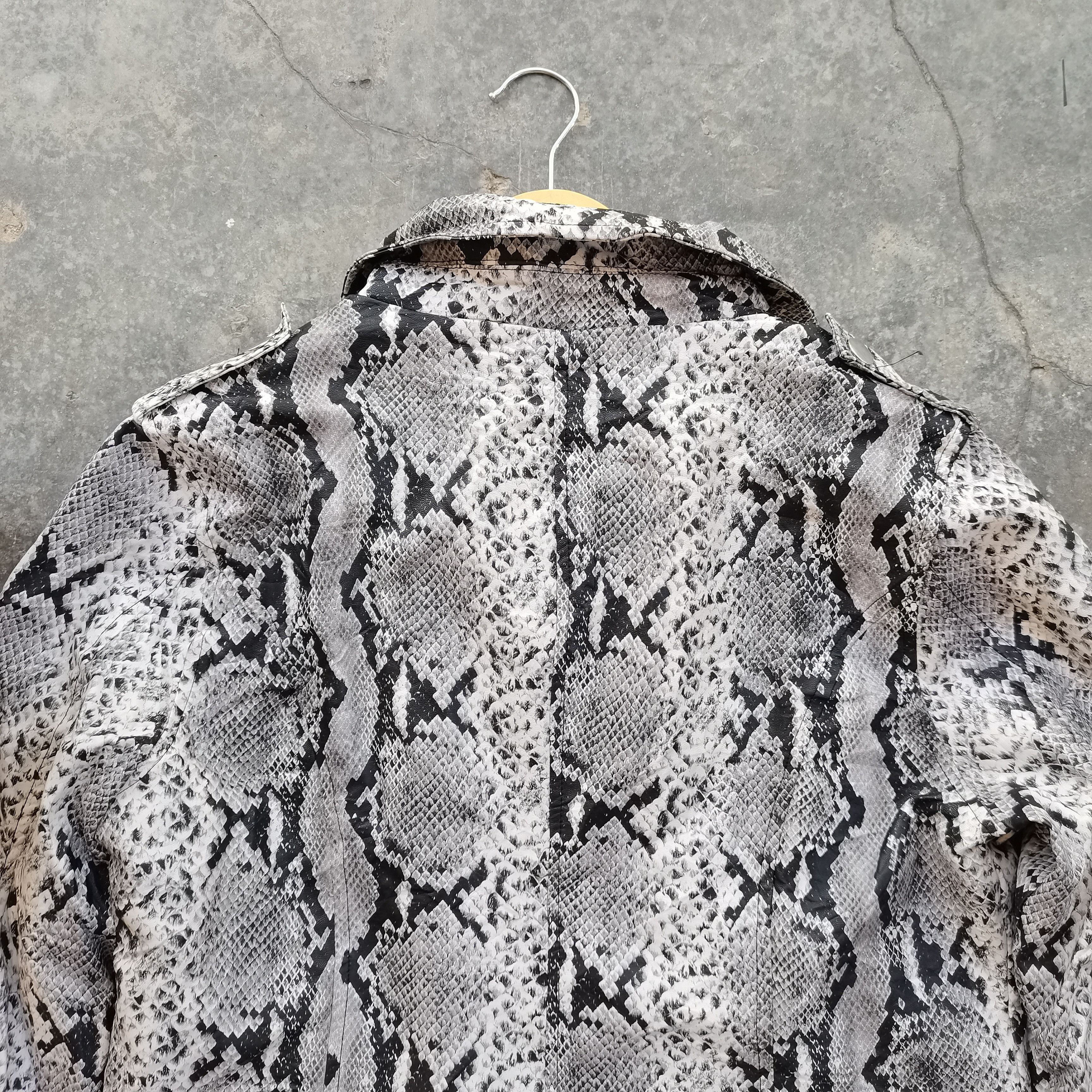 Other Very Rare🔥Vintage LOUIS PARIS Phyton Style Jacket Size US L / EU 52-54 / 3 - 8 Thumbnail