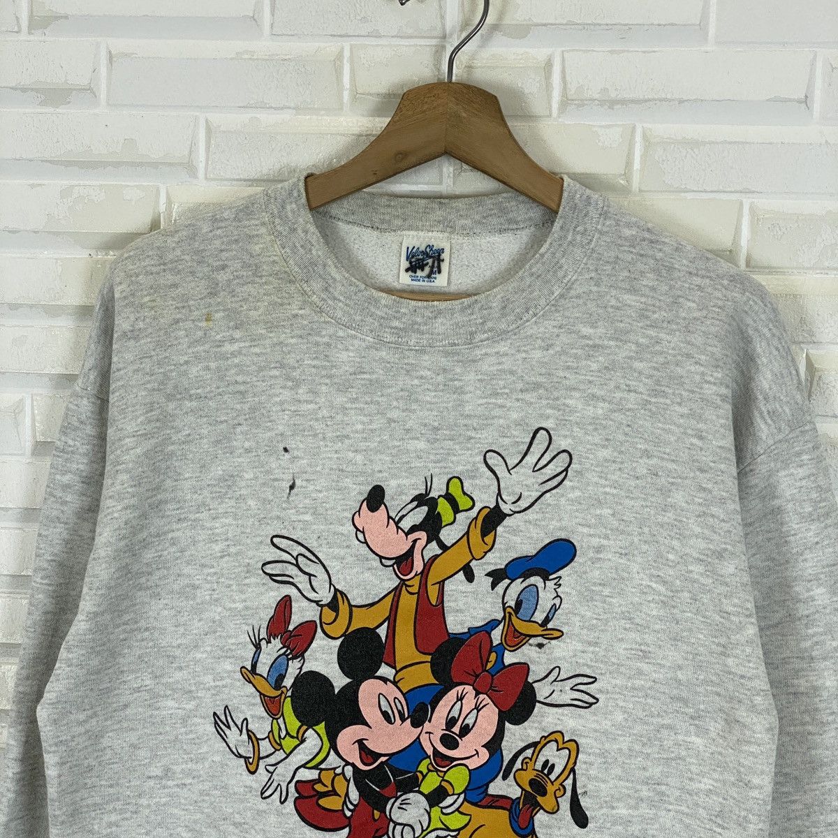 Mickey Mouse VTG Mickey Mouse Velva Sheen Characters Sweater Size US M / EU 48-50 / 2 - 4 Thumbnail