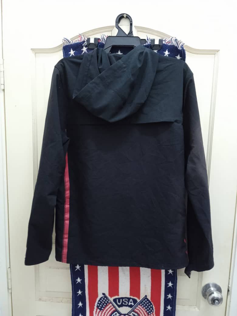 Nike 🔥BIN/OFFER🔥 NIKE DRI-FIT SWEATER Size US M / EU 48-50 / 2 - 3 Thumbnail