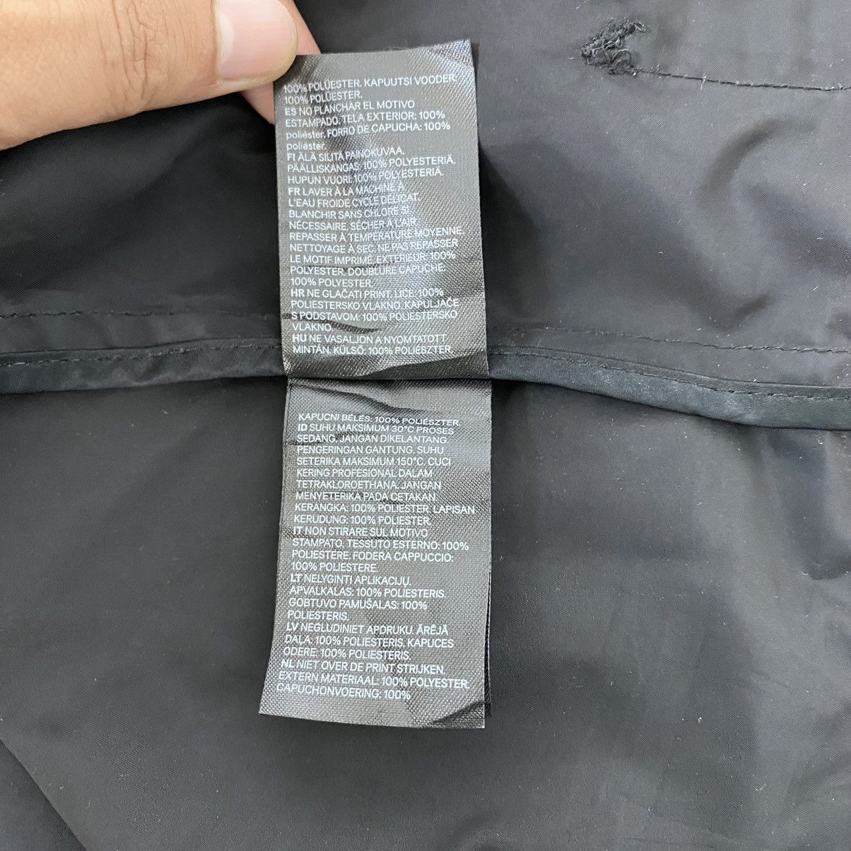 Kodak Photographer Kodak By H&M Windbreaker Waterproof Hooded Size US L / EU 52-54 / 3 - 23 Thumbnail