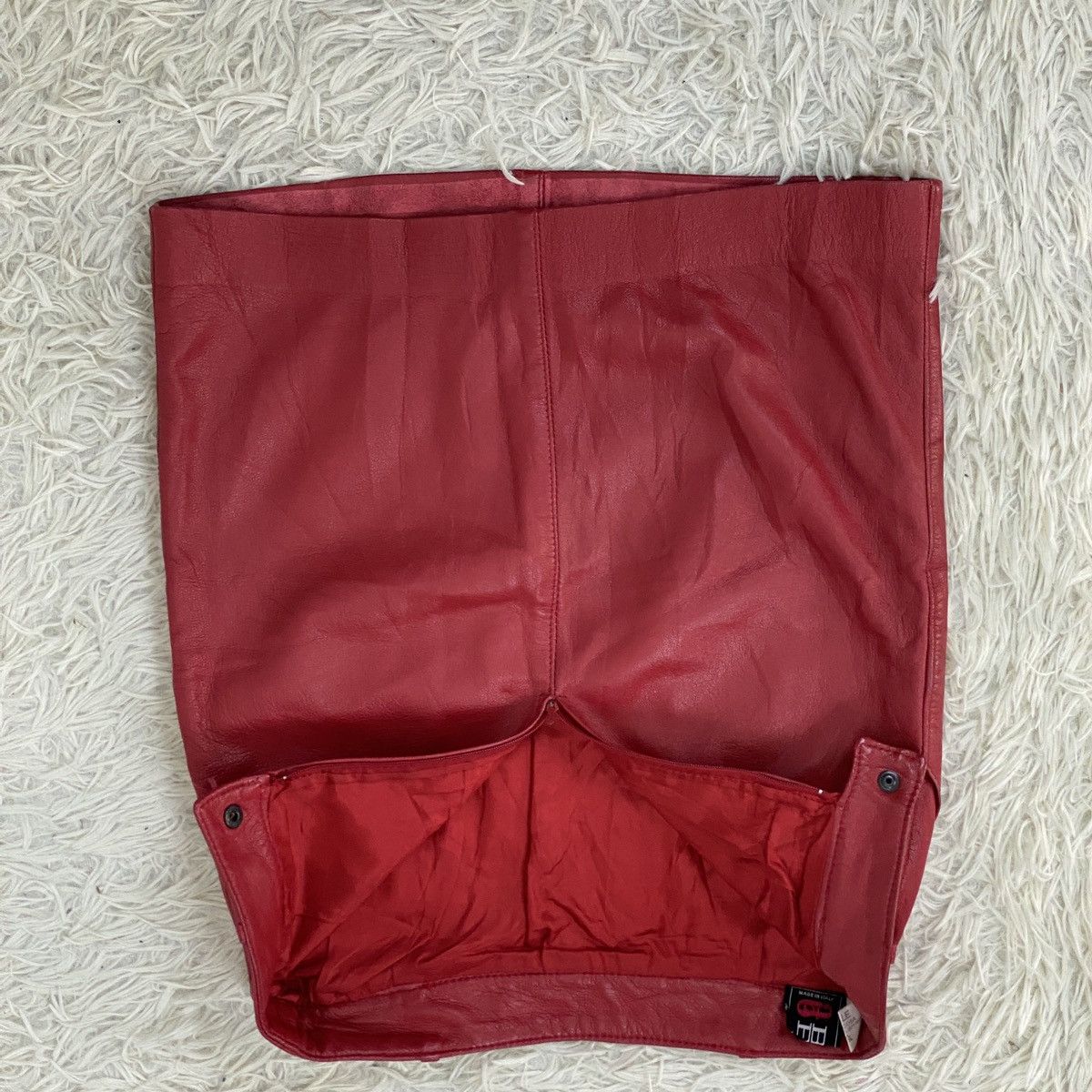 Leather 🔥LAST PRICE🔥 Italian Designer Leather Mini Skirt Size 23" - 8 Thumbnail