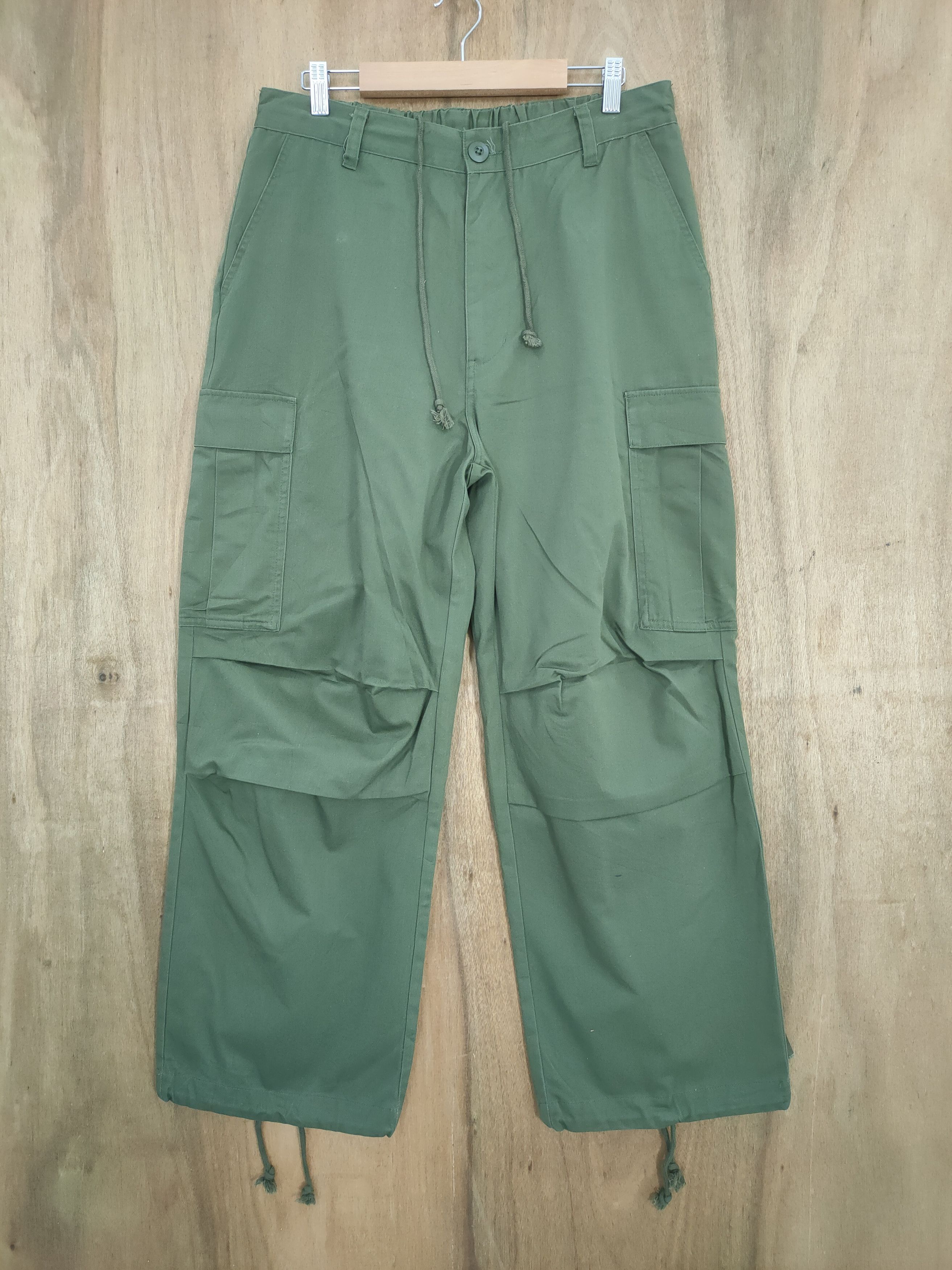 Japanese Brand VINTAGE JAPANESE BRAND BONDAGE CARGO PANTS Size US 34 / EU 50 - 12 Thumbnail