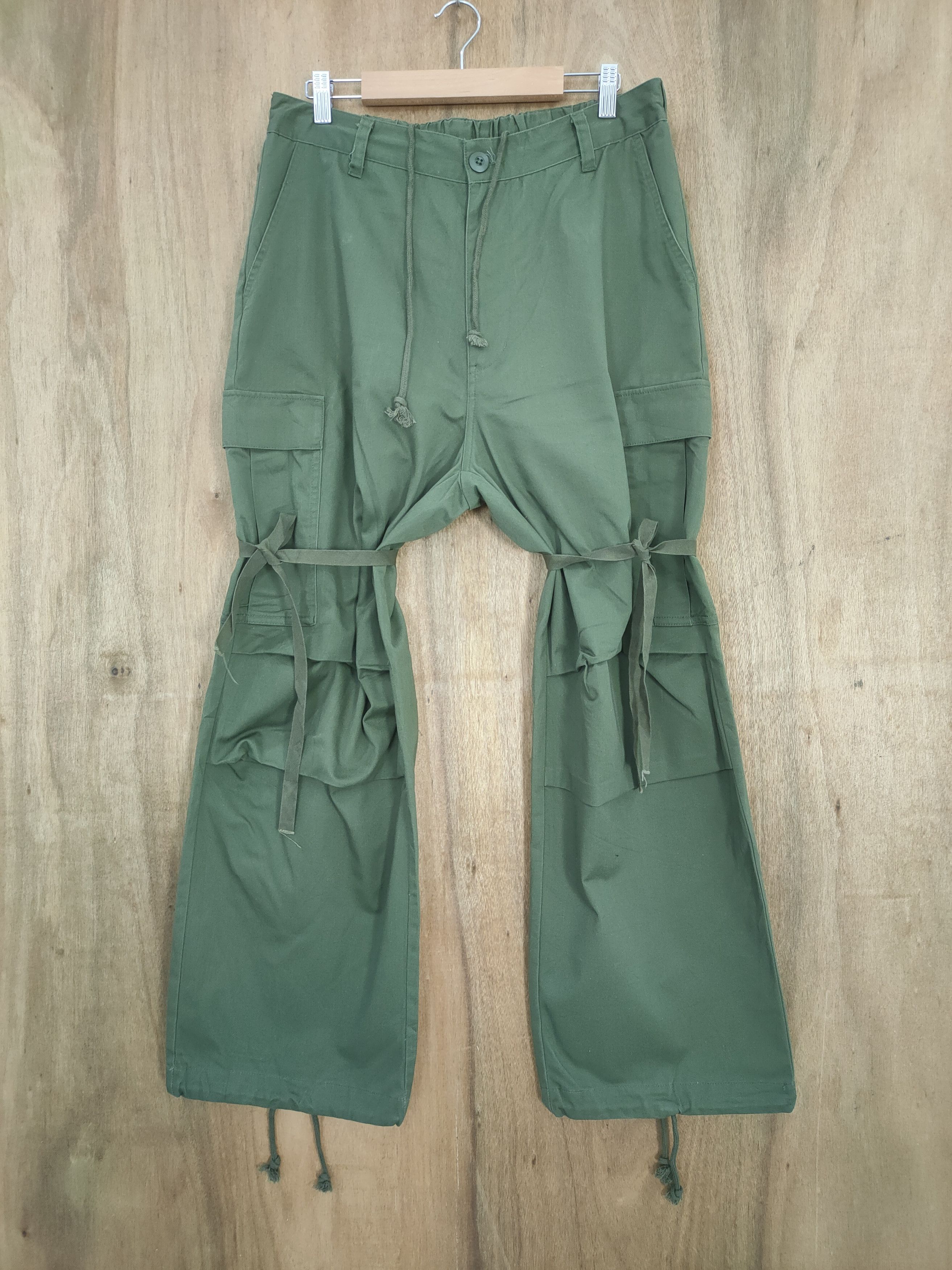 Japanese Brand VINTAGE JAPANESE BRAND BONDAGE CARGO PANTS Size US 34 / EU 50 - 2 Thumbnail