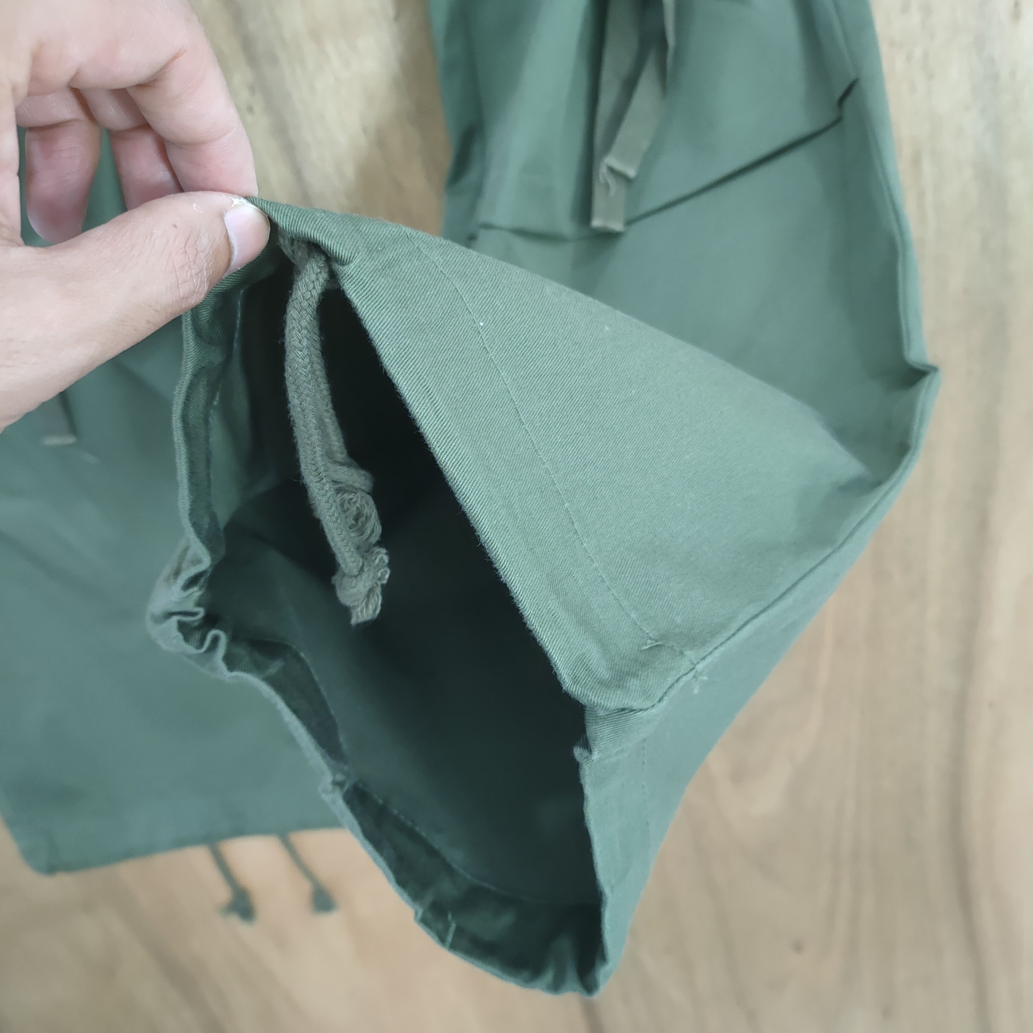 Japanese Brand VINTAGE JAPANESE BRAND BONDAGE CARGO PANTS Size US 34 / EU 50 - 7 Thumbnail