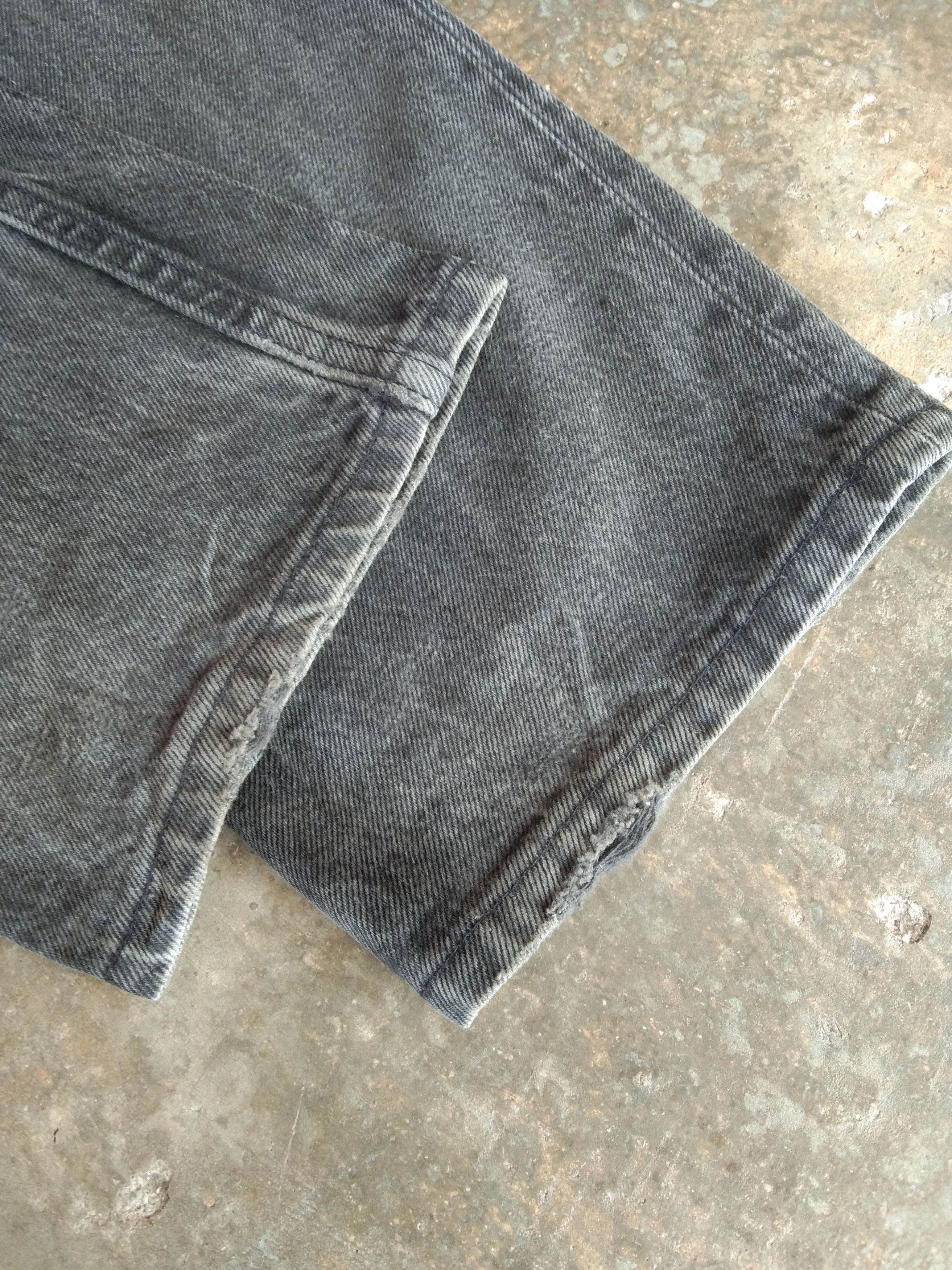 Levi's 90s Vintage Levis 501 Made In USA Faded Black Repaired Jeans Size US 30 / EU 46 - 3 Thumbnail