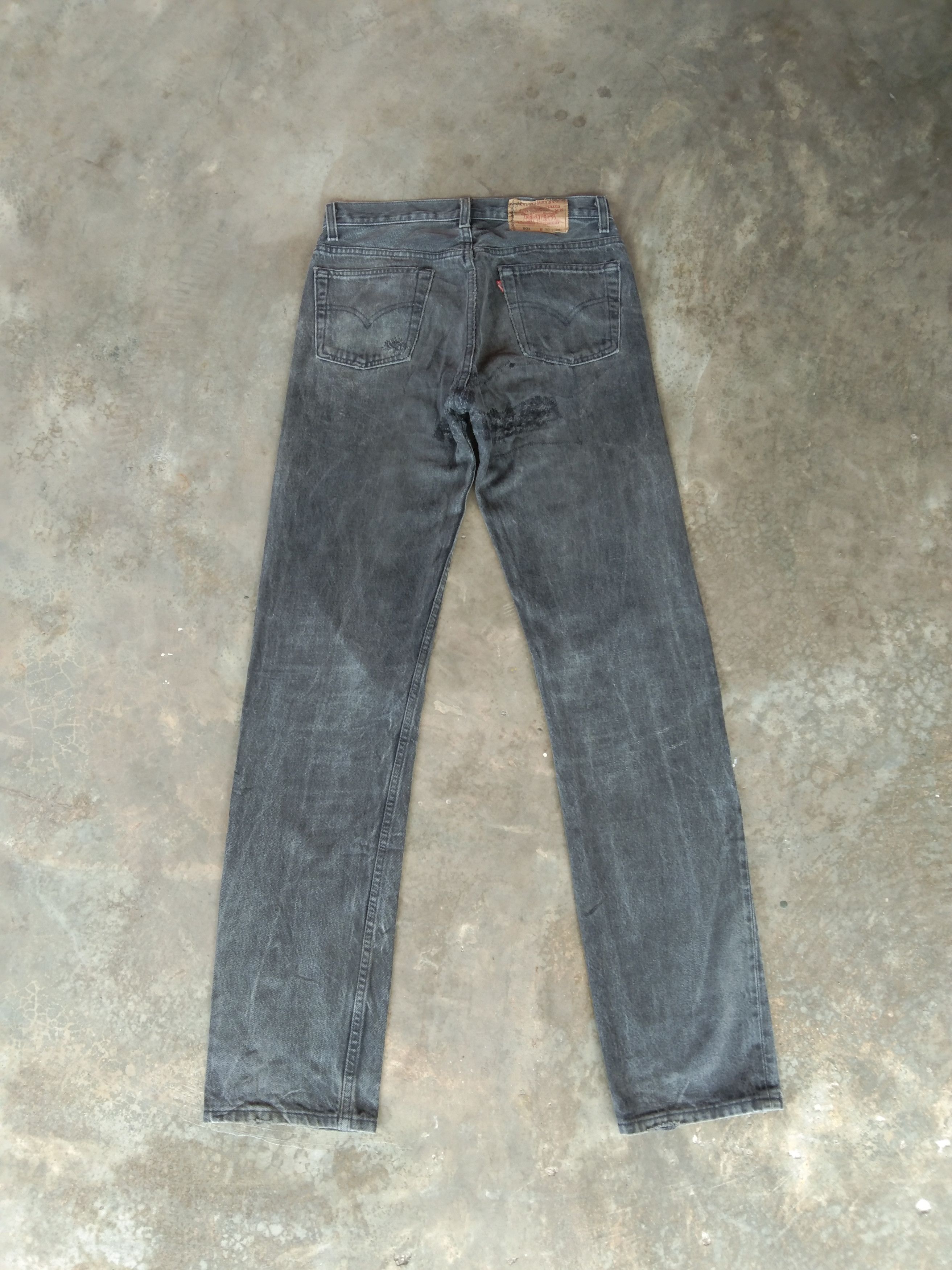 Levi's 90s Vintage Levis 501 Made In USA Faded Black Repaired Jeans Size US 30 / EU 46 - 2 Thumbnail