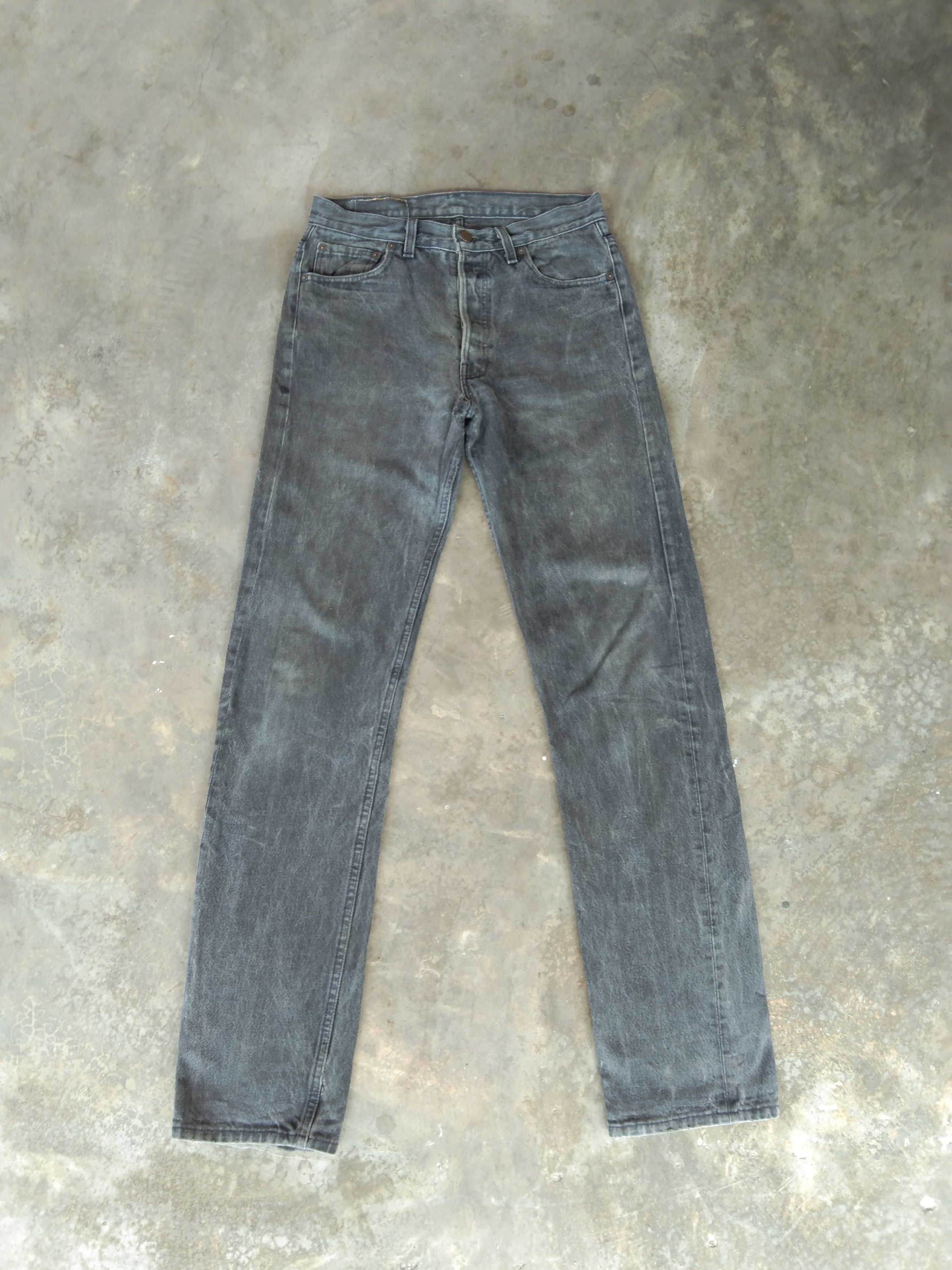Levi's 90s Vintage Levis 501 Made In USA Faded Black Repaired Jeans Size US 30 / EU 46 - 1 Thumbnail