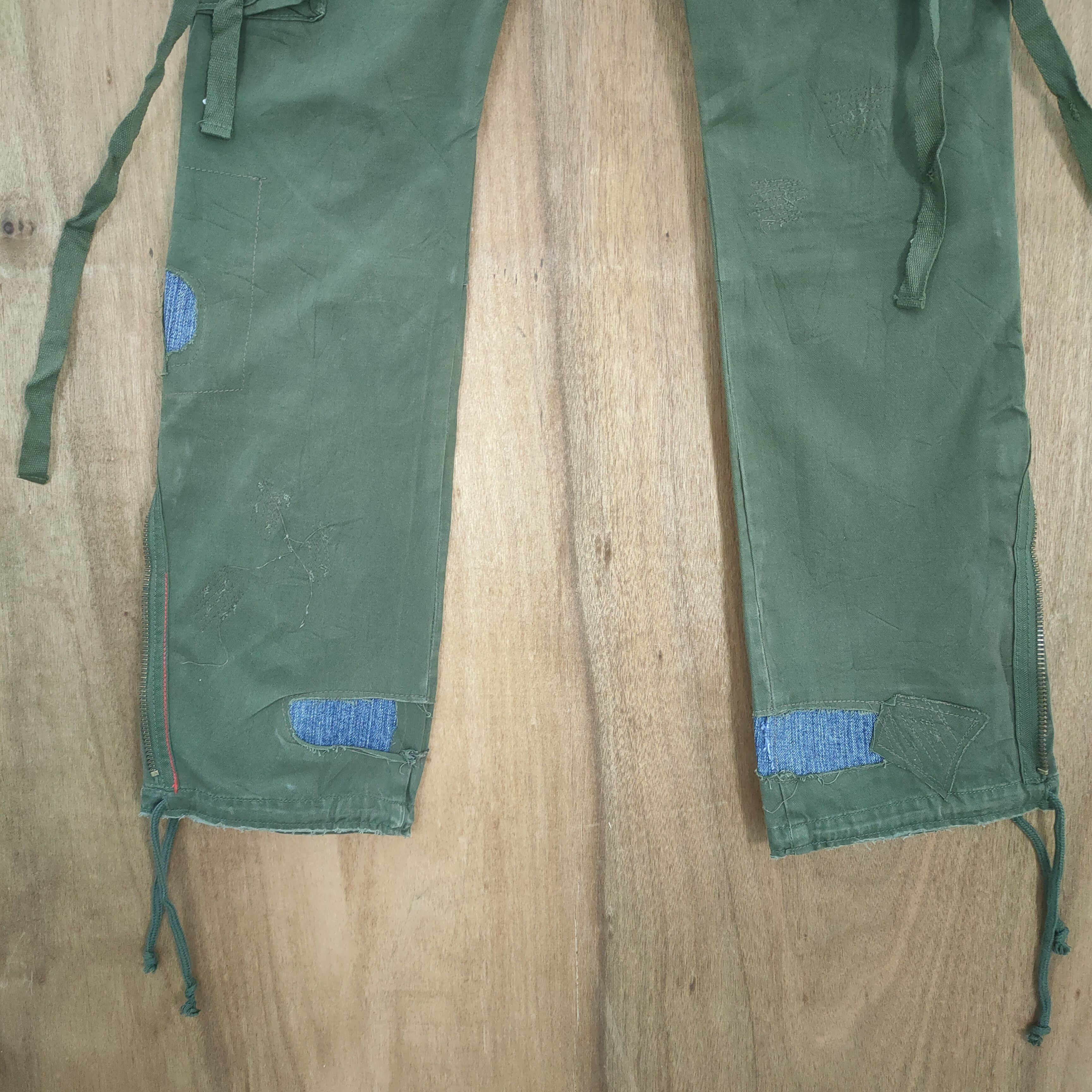 Japanese Brand 💥SICK💥 VINTAGE JAPANESE BONDAGE CARGO PANTS Size US 29 - 12 Thumbnail