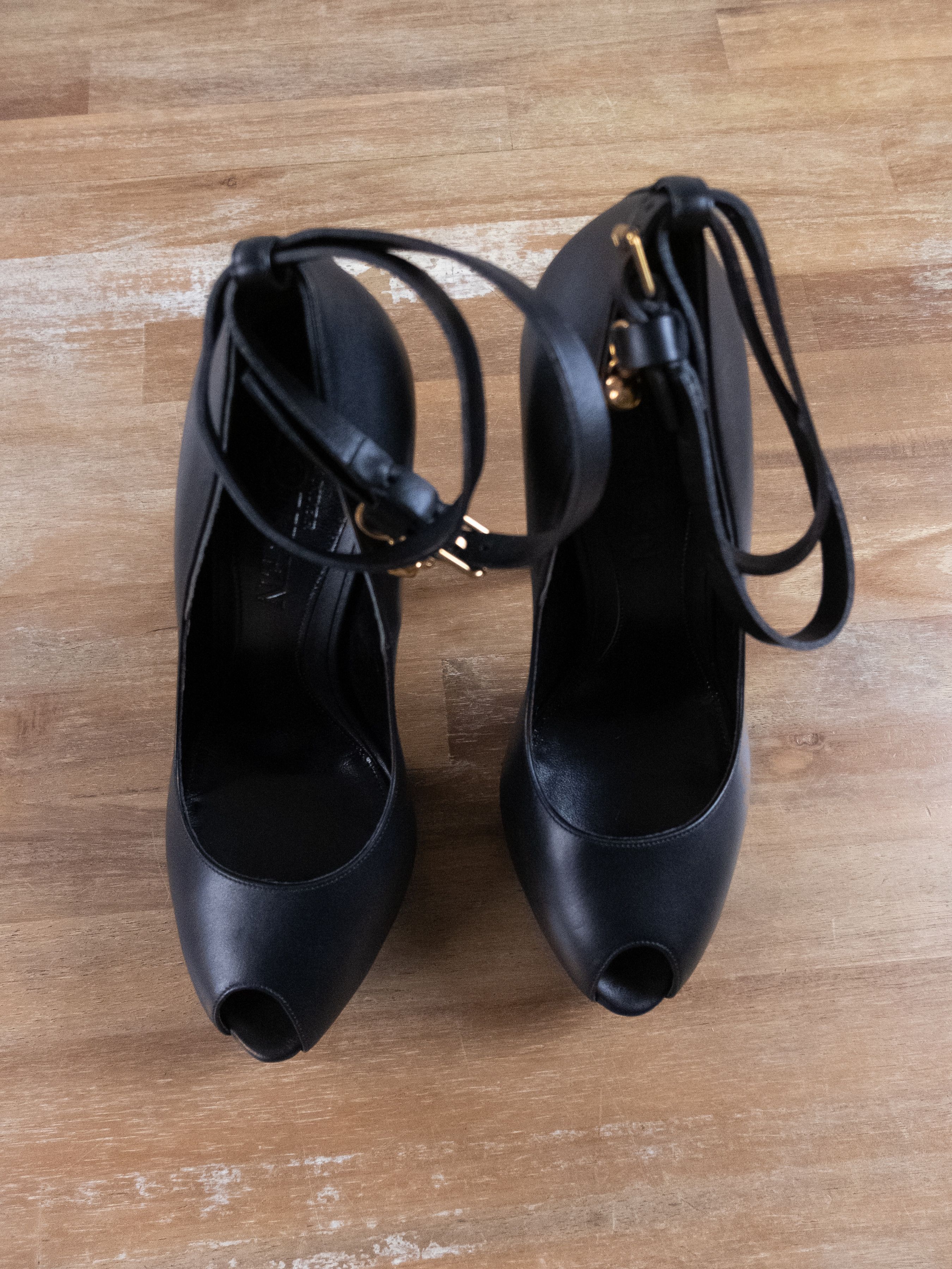 Alexander McQueen ALEXANDER MCQUEEN black leather platform sandals pumps 40 q Size US 10 / IT 40 - 2 Thumbnail