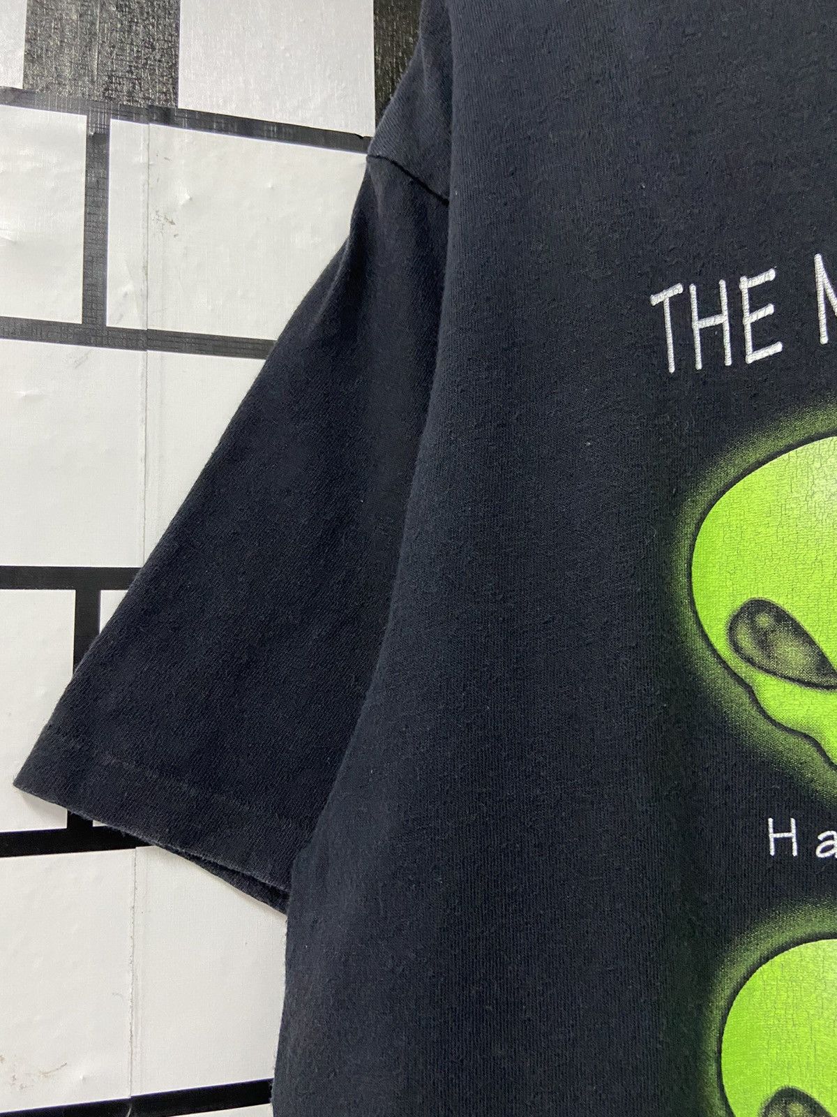 Alien Workshop × Vintage Vintage 90’s The Many Mood Of Alien Single Stitch Tee Size US L / EU 52-54 / 3 - 5 Thumbnail