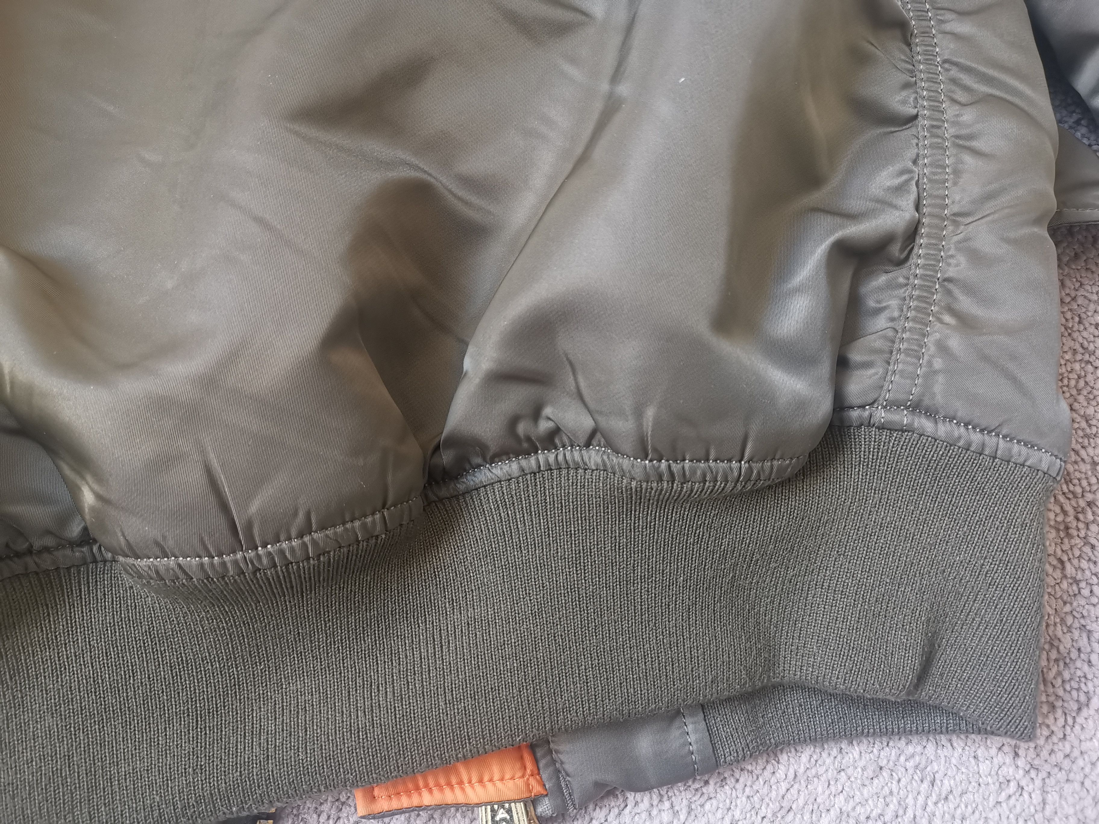 Alpha Industries MA-1 Bomber jacket Size US S / EU 44-46 / 1 - 16 Thumbnail
