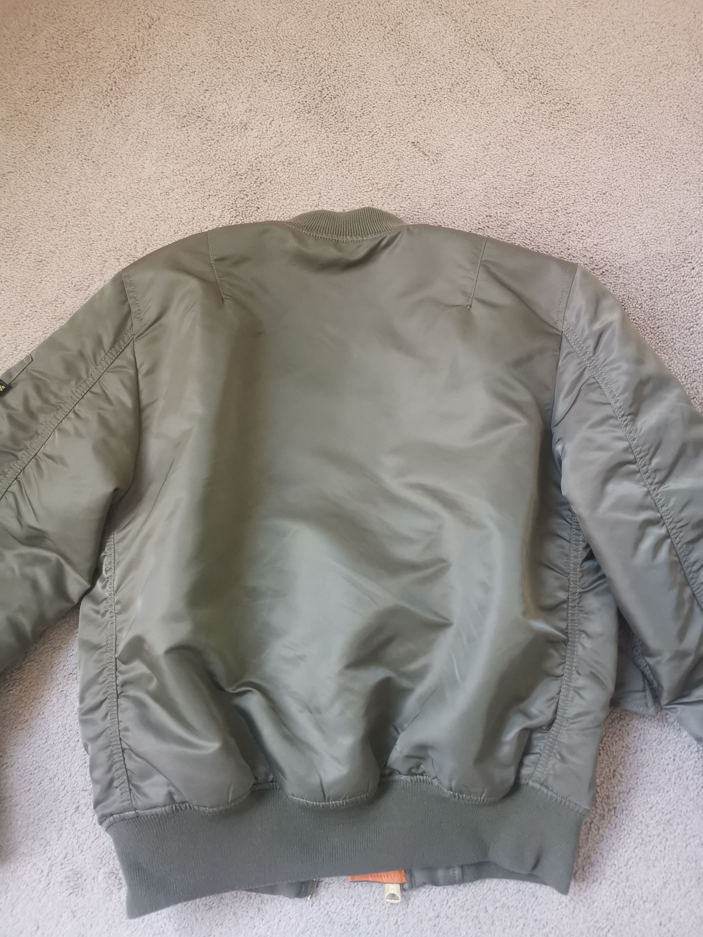 Alpha Industries MA-1 Bomber jacket Size US S / EU 44-46 / 1 - 12 Thumbnail