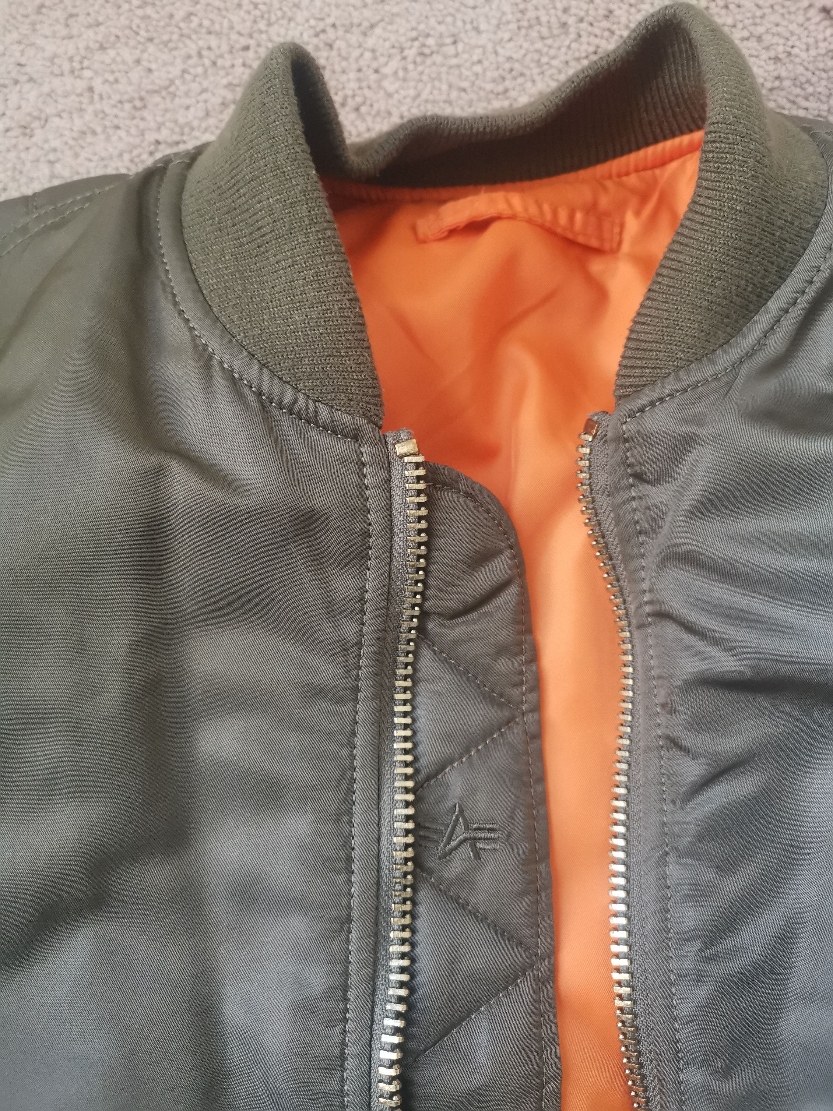 Alpha Industries MA-1 Bomber jacket Size US S / EU 44-46 / 1 - 5 Thumbnail