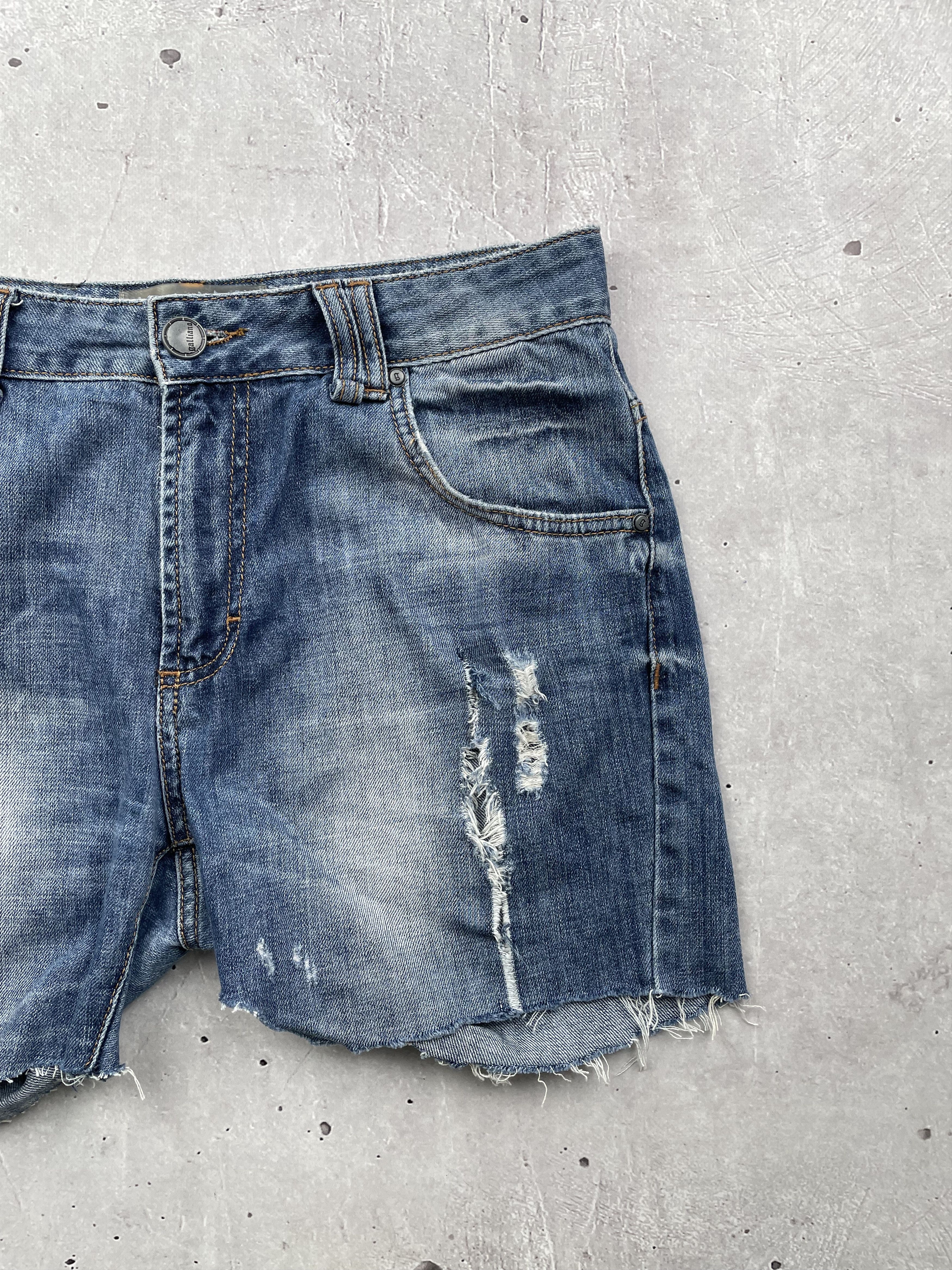 John Galliano Galliano Vintage Jeans Shorts Size 28" / US 6 / IT 42 - 3 Thumbnail