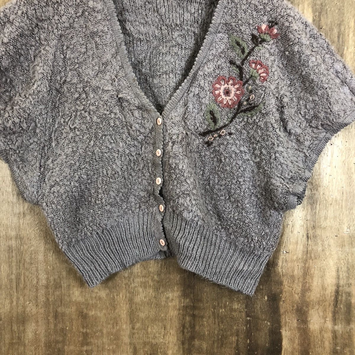 Japanese Brand Monemind Baggy Dark Brown Flower Cardigan Knitwear #081 Size US M / EU 48-50 / 2 - 2 Thumbnail