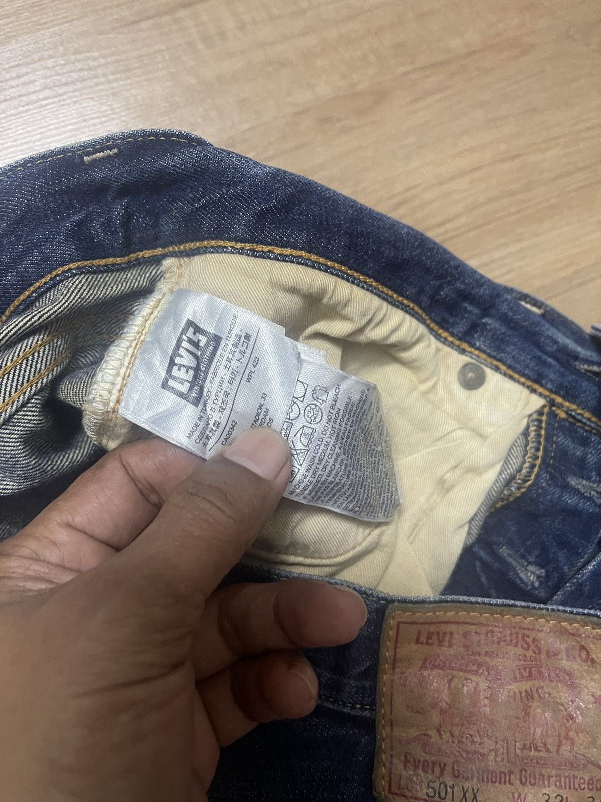 Levi's Vintage Clothing Levis 501 Big E distressed jeans Size US 33 - 4 Thumbnail