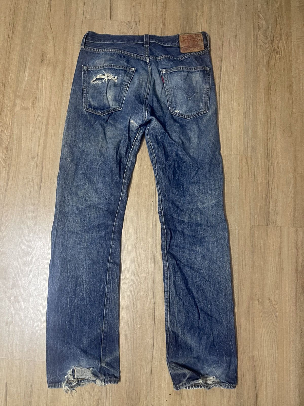 Levi's Vintage Clothing Levis 501 Big E distressed jeans Size US 33 - 8 Thumbnail