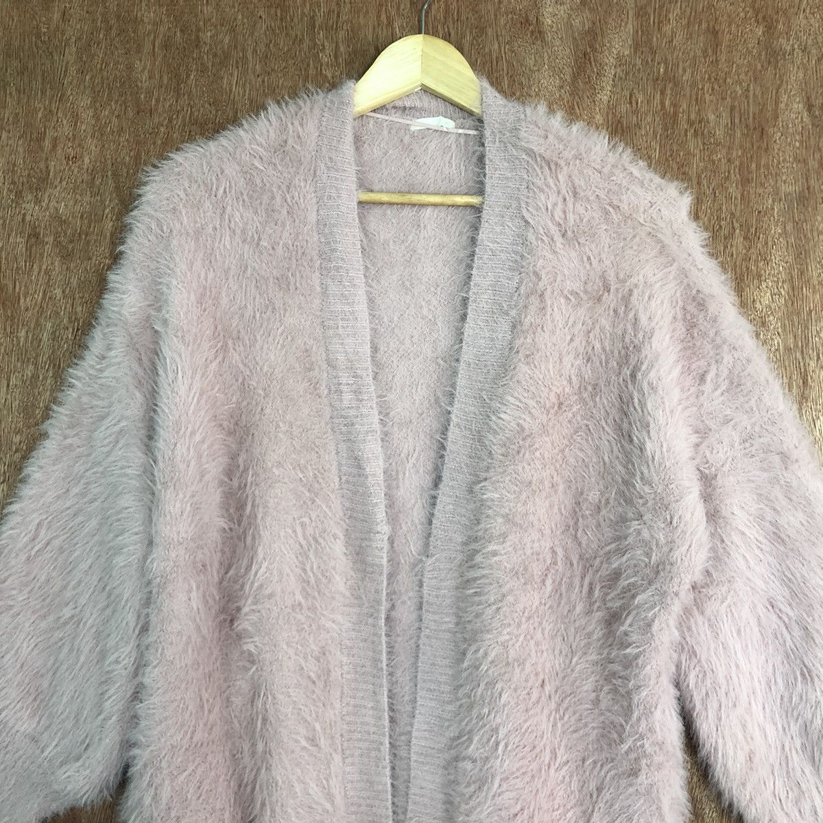 Aran Isles Knitwear GU Japan Light pink Cardigan Mohair soft fur Knitwear Size US L / EU 52-54 / 3 - 2 Thumbnail