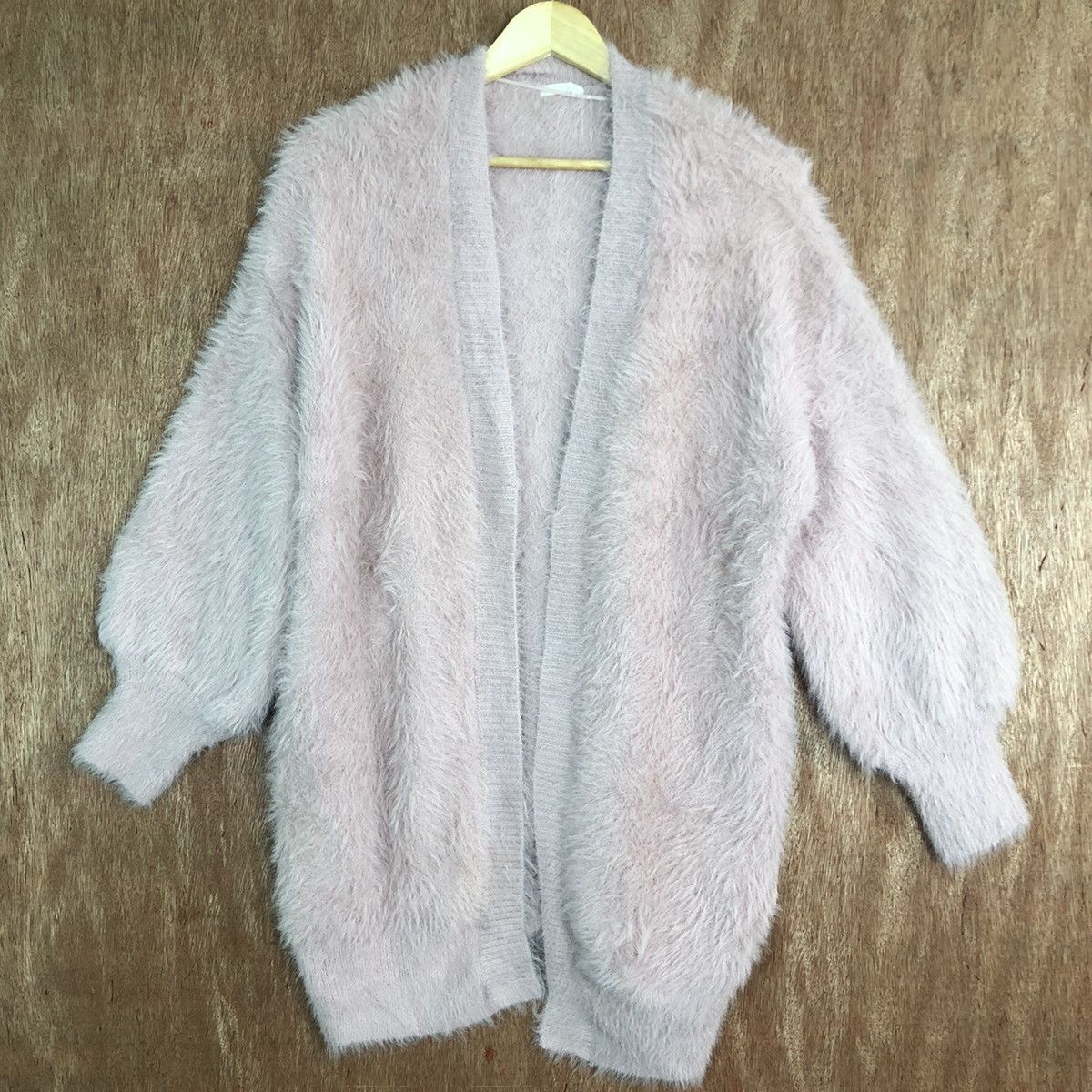 Aran Isles Knitwear GU Japan Light pink Cardigan Mohair soft fur Knitwear Size US L / EU 52-54 / 3 - 8 Thumbnail