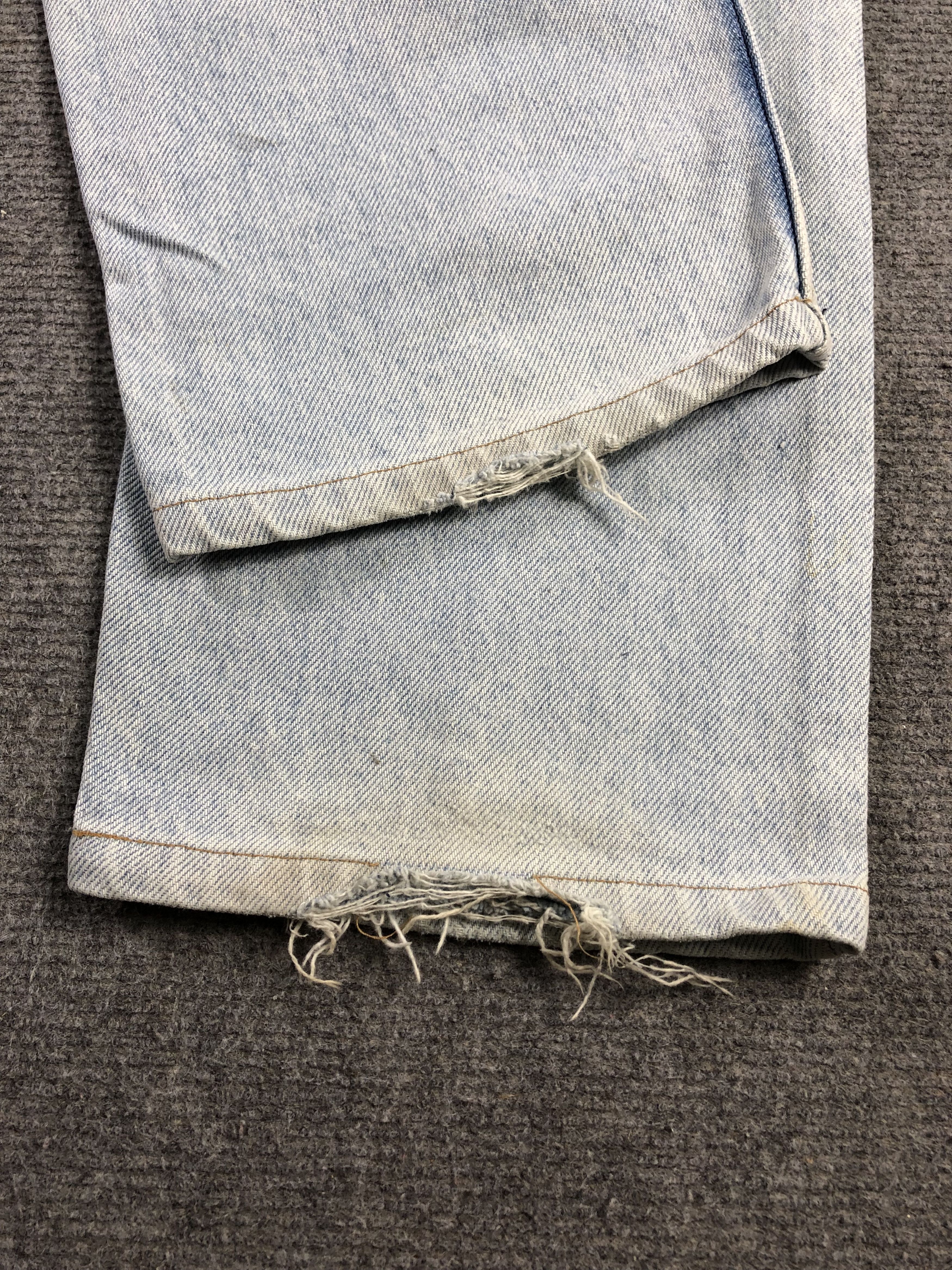 Levi's Light Blue Levis Denim Jeans 28x30 Size US 27 - 12 Thumbnail
