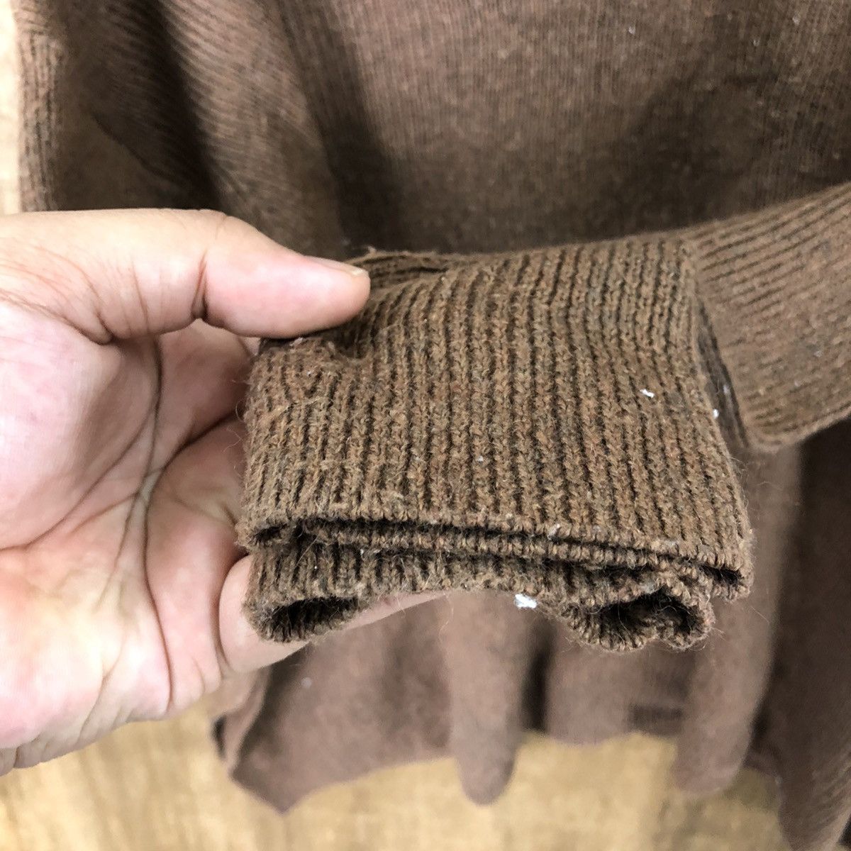 Japanese Brand VINTAGE JAPANESE Faded Brown Baggy knitwear Sweater #050 Size US L / EU 52-54 / 3 - 5 Thumbnail