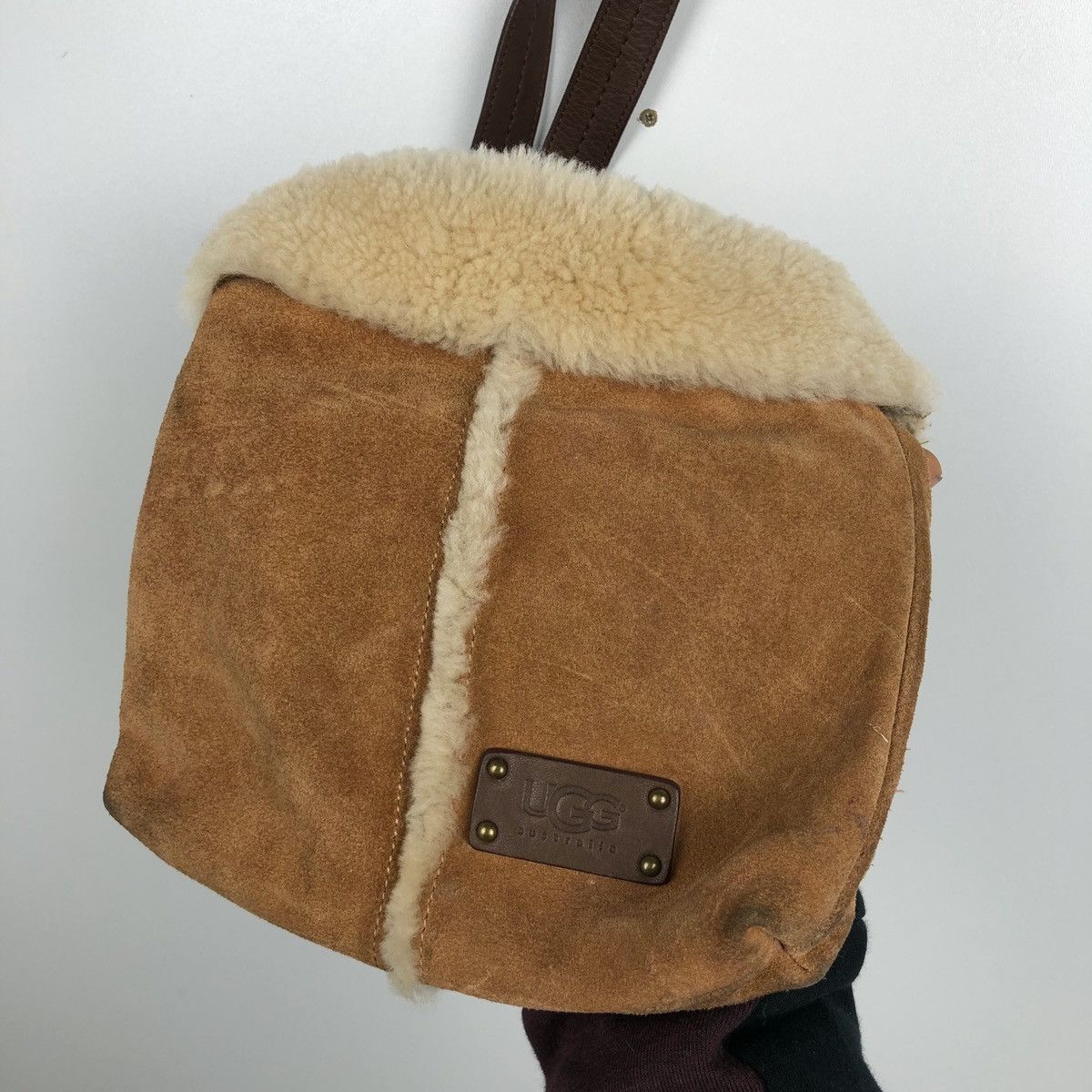 Japanese Brand Ugg sheepskin Leather suede Crossbody bag Size ONE SIZE - 5 Thumbnail