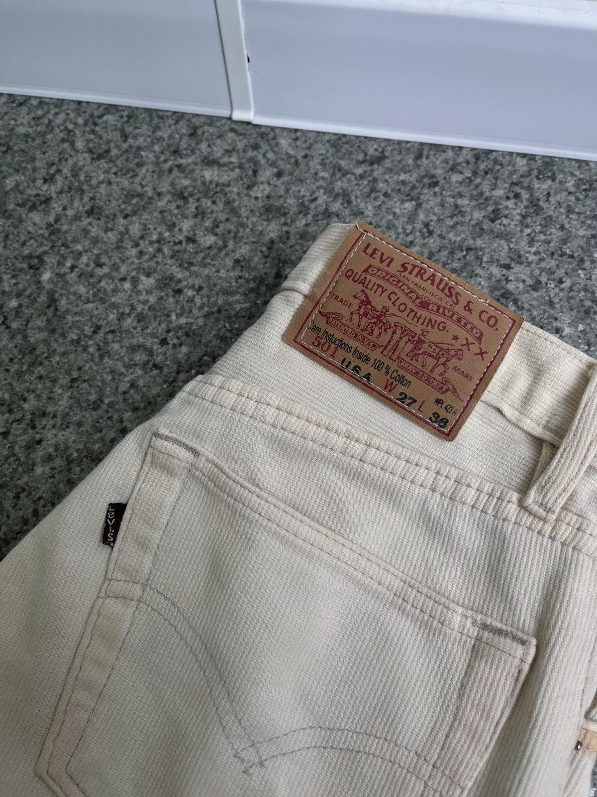Levi's × Vintage VINTAGE MADE IN USA VELVET 501 USA LEVI’s jeans sz W27 L36 Size US 27 - 5 Thumbnail
