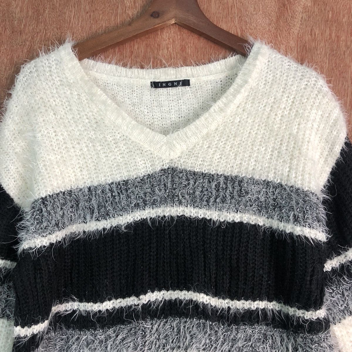 OVER THE STRiPES JAPAN INGNI STRIPED MOHAIR KNITWEAR SWEATER Size US M / EU 48-50 / 2 - 8 Thumbnail