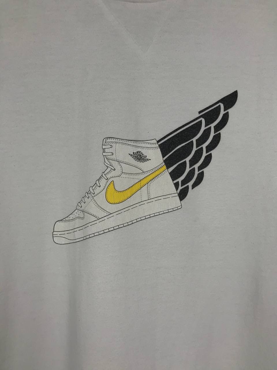 Jordan Brand × Vintage Nike Air Jordan streetwear center logo tee Size US S / EU 44-46 / 1 - 3 Thumbnail
