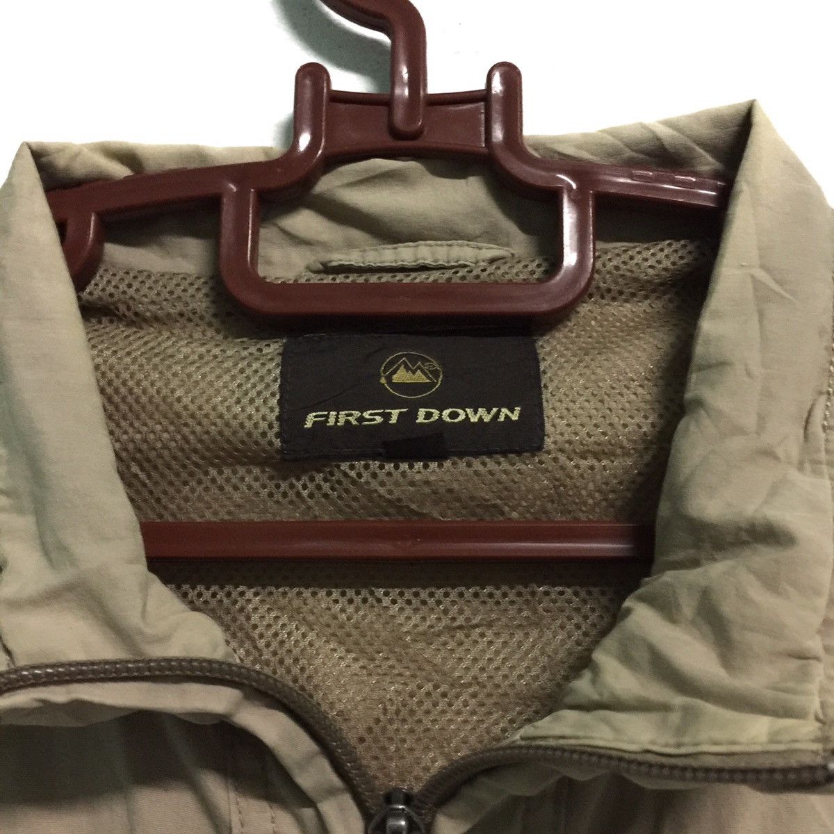 Japanese Brand FIRST DOWN EXPLORATION MORE POCKETS VEST Size US L / EU 52-54 / 3 - 9 Thumbnail
