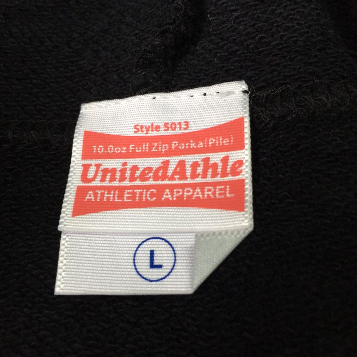 Other Nice design athletic apparel hoodie Size US L / EU 52-54 / 3 - 13 Thumbnail