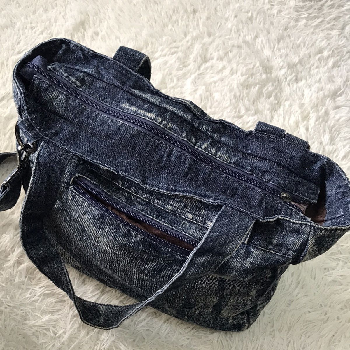 Other 🔥Rare🔥 Denim sling bag Size ONE SIZE - 11 Thumbnail