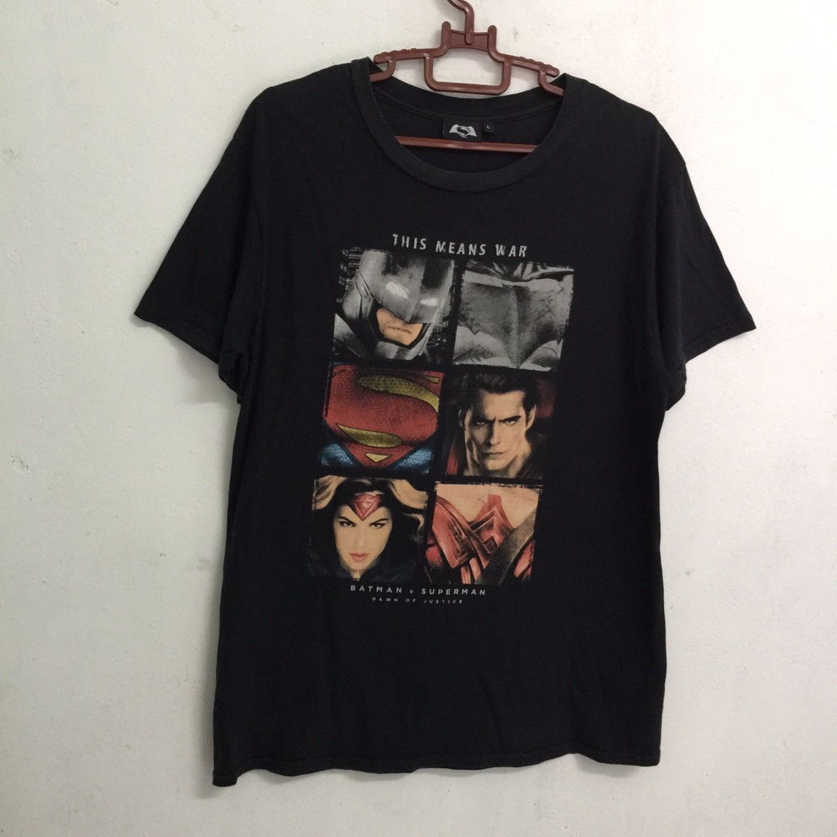 Other Batman vs superman tshirt Size US M / EU 48-50 / 2 - 3 Thumbnail
