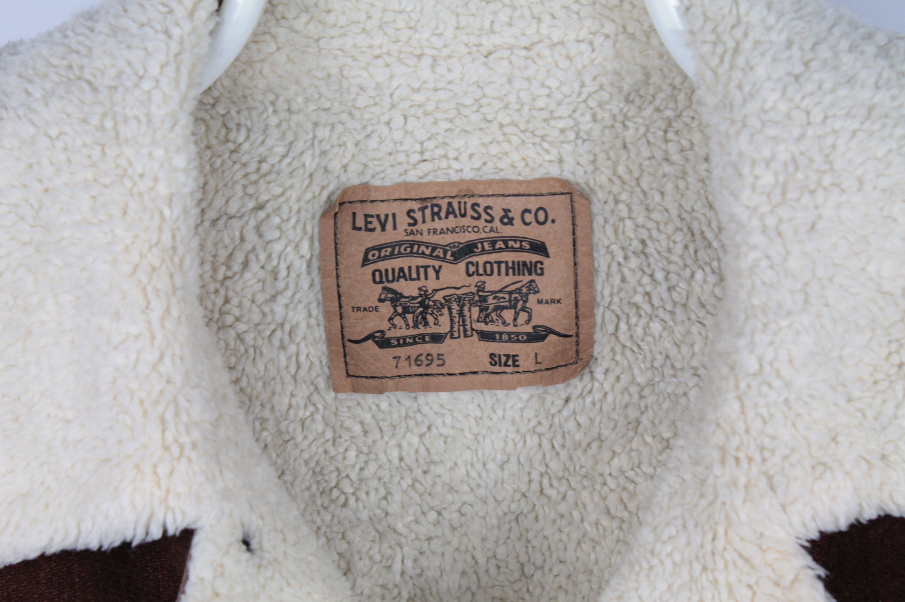 Levi's Vintage Levi’s Brown Corduroy Sherpa Jacket Long WMNS Size L / US 10 / IT 46 - 3 Thumbnail