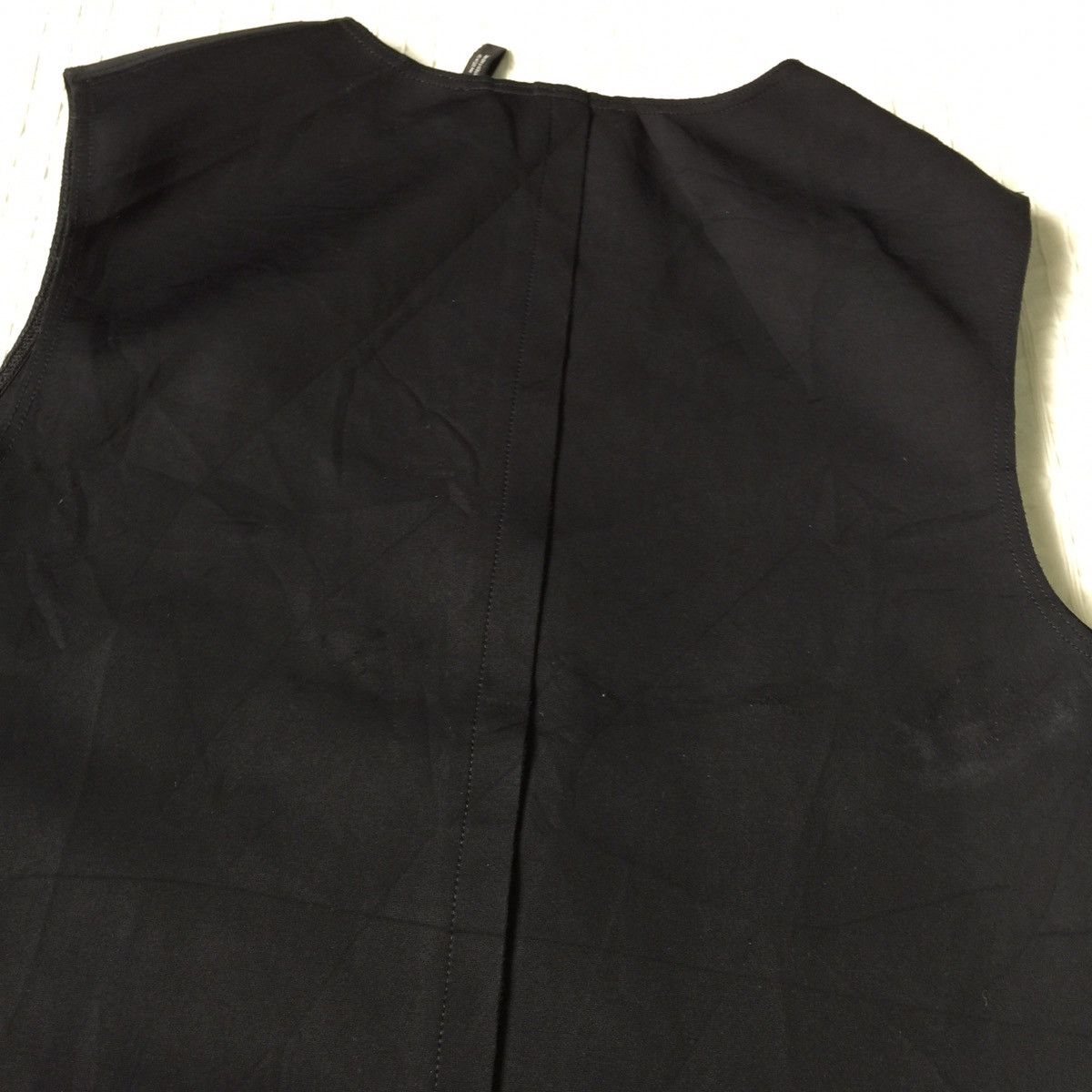 Helmut Lang Helmut lang body scuba shll t link theory japan co.ltd Size S / US 4 / IT 40 - 17 Thumbnail