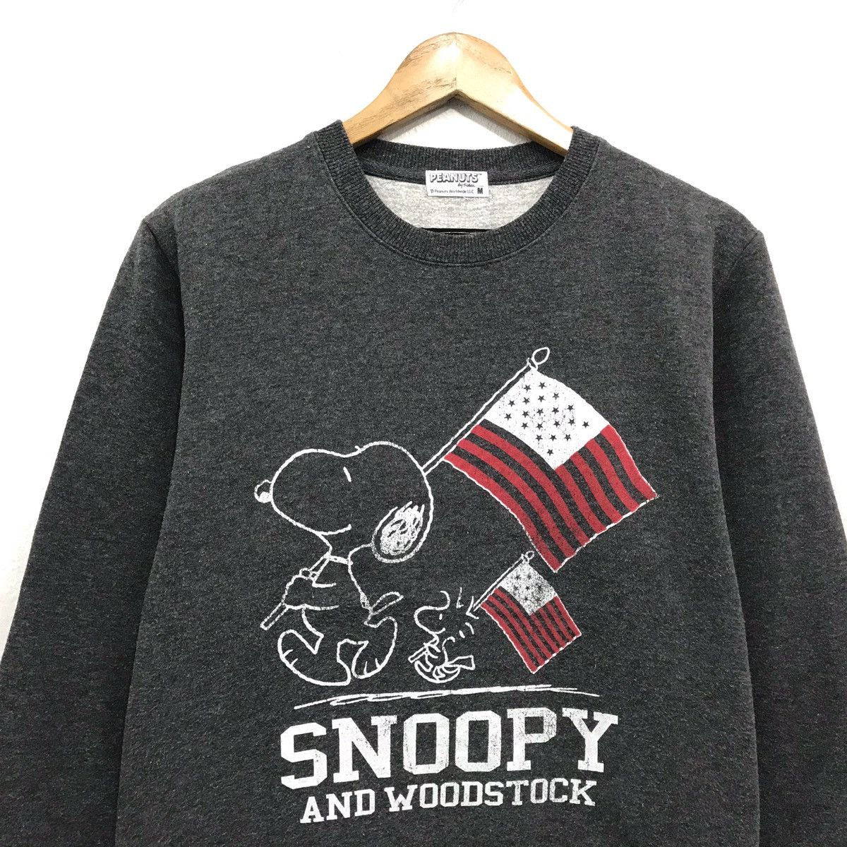 Japanese Brand × Peanuts × Vintage Vintage Peanuts Snoopy Sweatshirt Biglogo Snoopy Woodstock Size US S / EU 44-46 / 1 - 4 Thumbnail