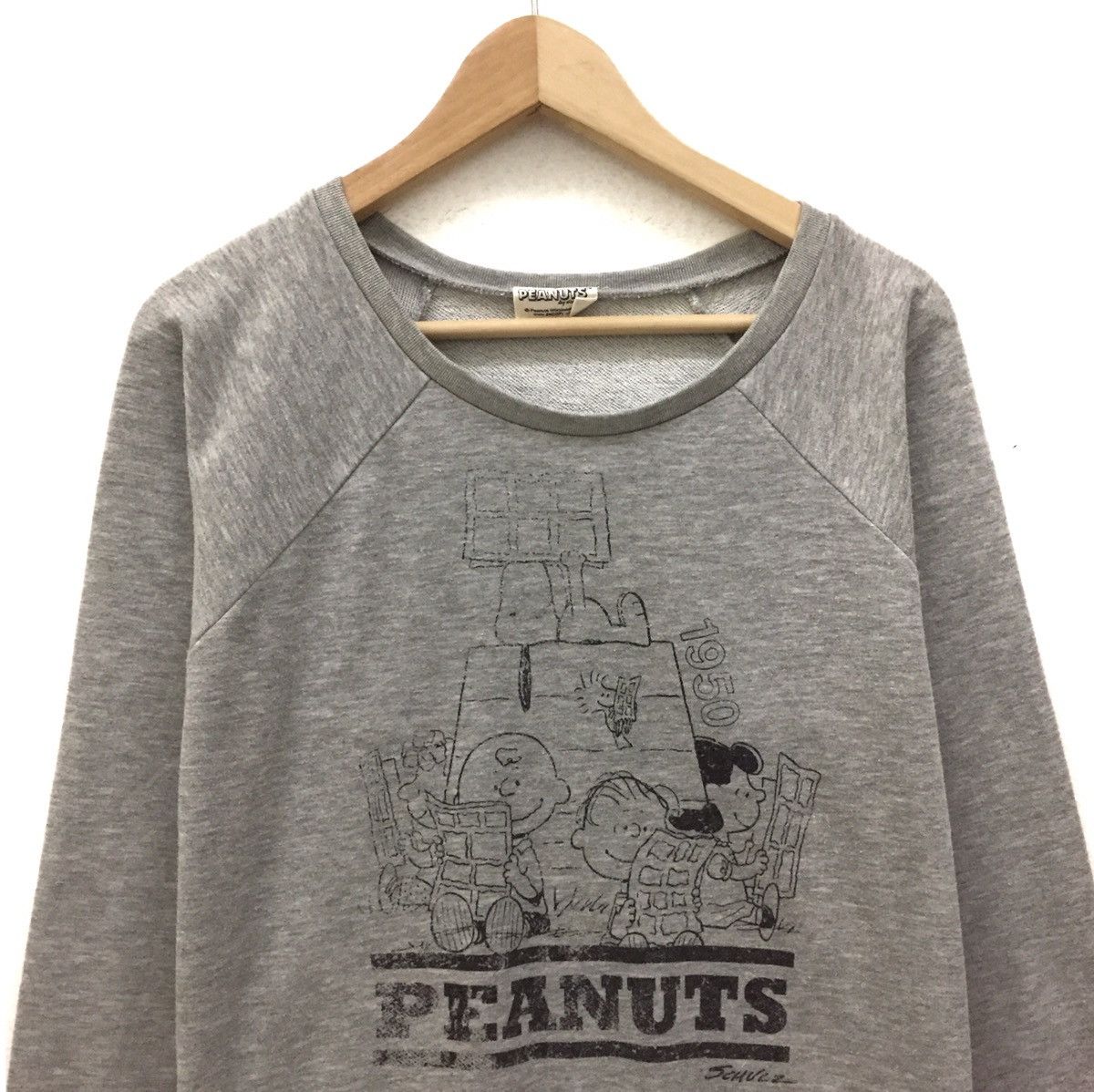 Cartoon Network × Peanuts × Vintage Vintage Peanuts Snoopy Sweatshirt Biglogo Snoopy Family Size US S / EU 44-46 / 1 - 2 Thumbnail
