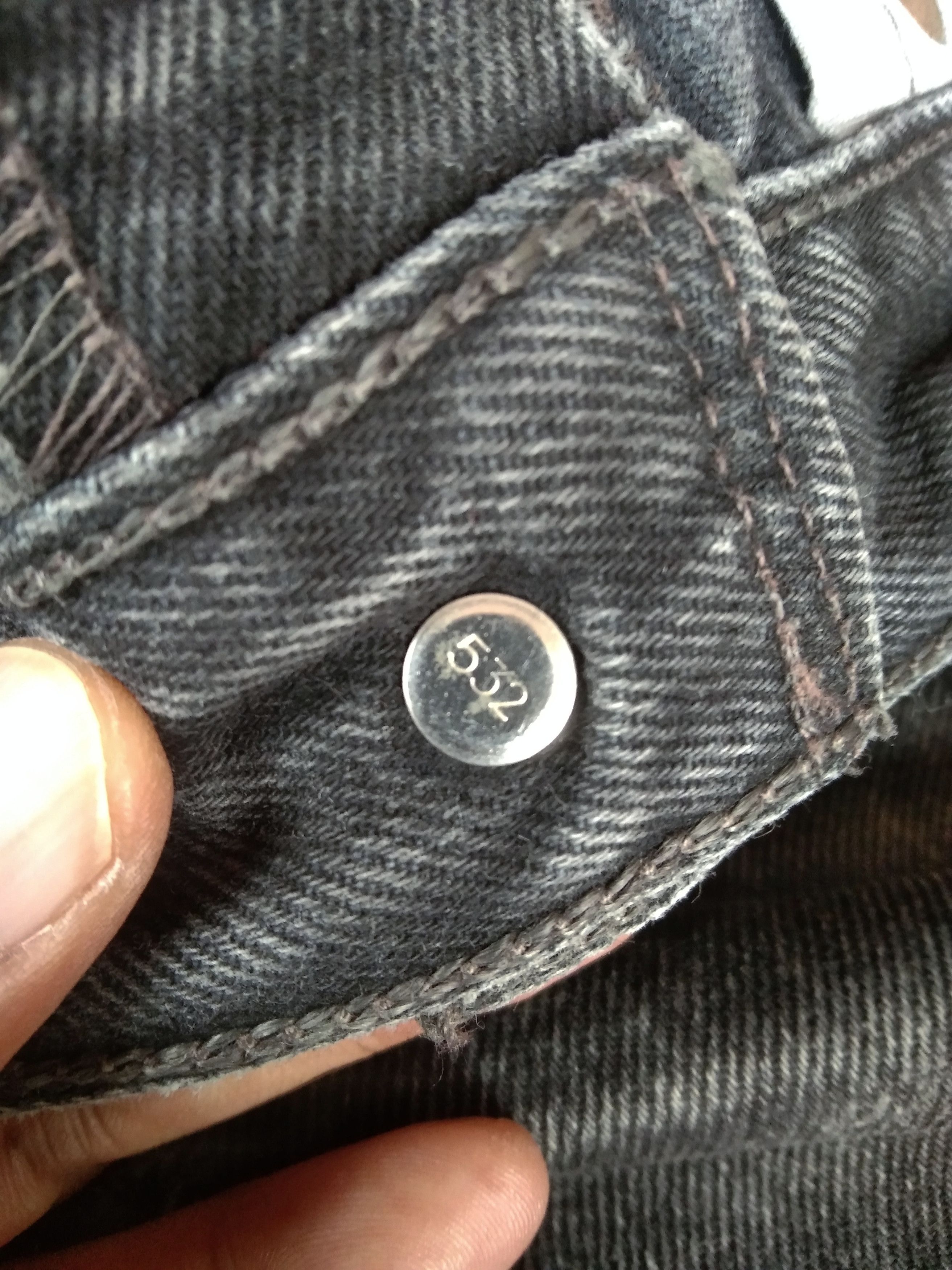 Levi's 90s Vintage Levi's 501 Made In USA Distressed Jeans 33x30 Size US 33 - 6 Thumbnail