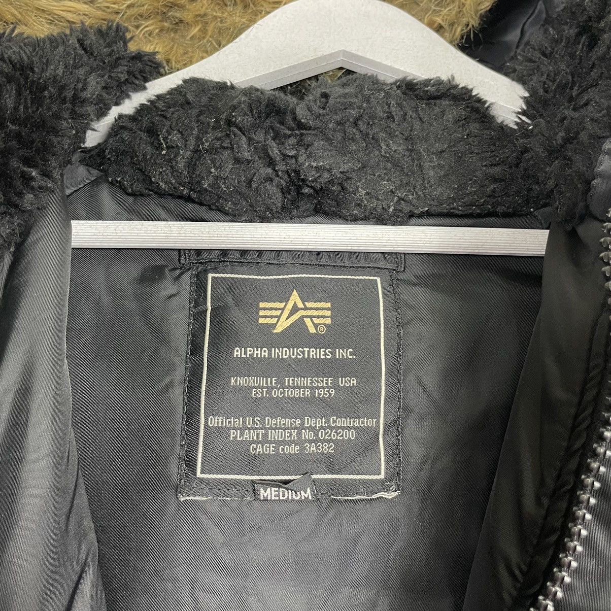 Alpha Industries 💥N3B ALPHA INDUSTRIES FUR HOODIE PARKA JACKET Size US M / EU 48-50 / 2 - 12 Thumbnail