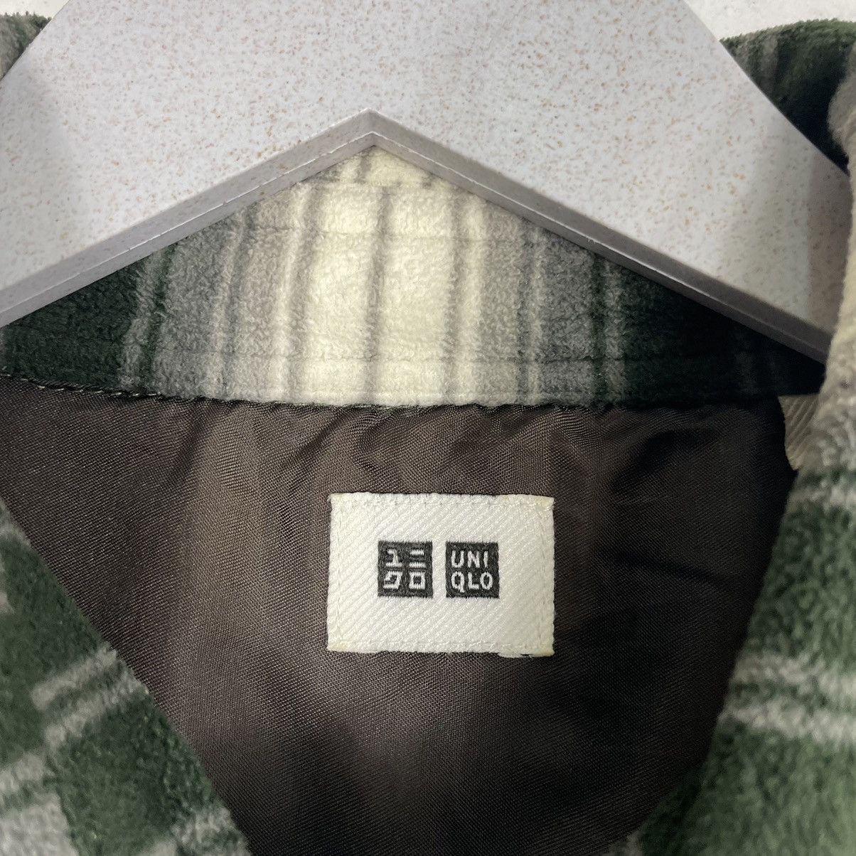 Flannel × Japanese Brand 💥NATIVE FLANNEL BUTTON SHIRT BY UNIQLO Size US L / EU 52-54 / 3 - 9 Thumbnail
