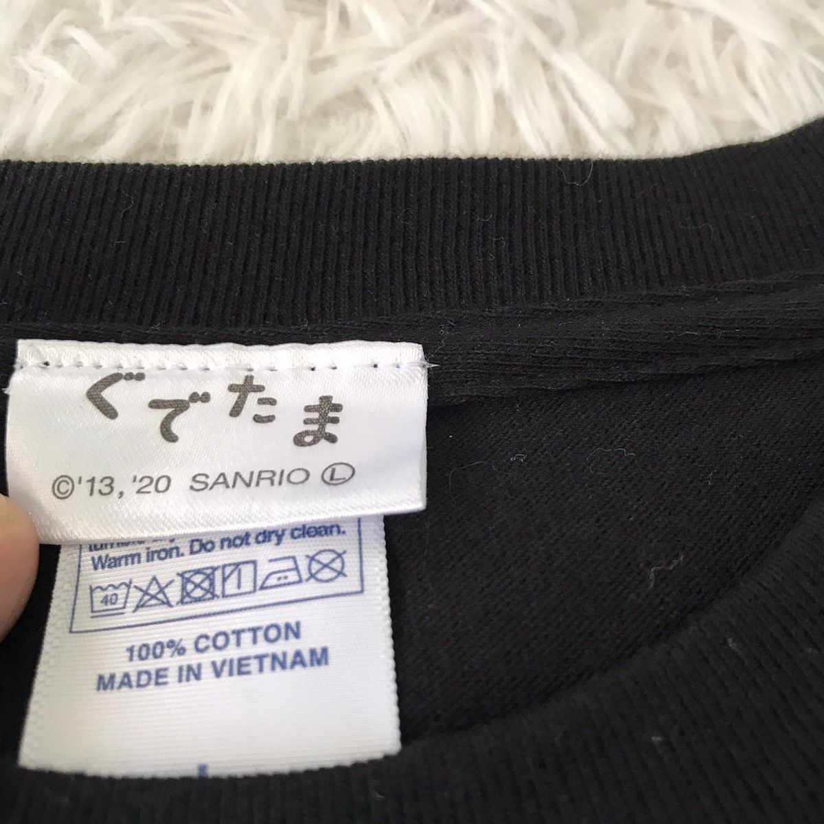 Anime Vintage sanrio cartoon small planet tshirt Size US M / EU 48-50 / 2 - 13 Thumbnail