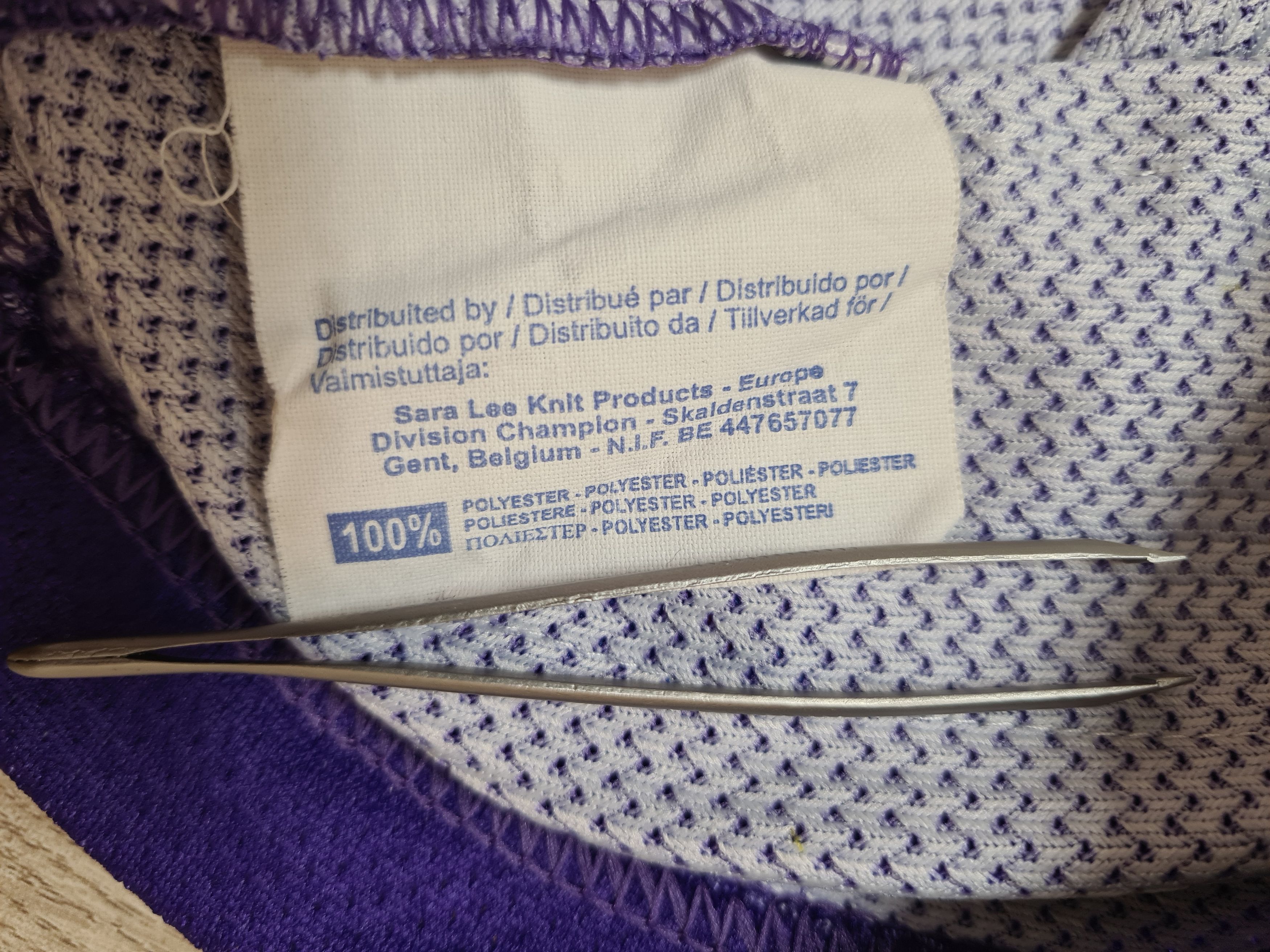 Champion LA LAKERS VINTAGE SHAQUILLE O'Neal CHAMPION BASKETBALL SHIRT Size US XL / EU 56 / 4 - 9 Thumbnail
