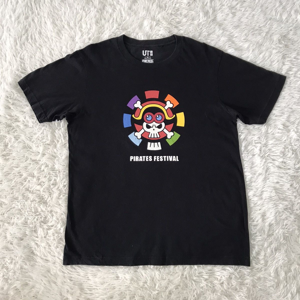 Anime Rare uniqlo x one piece pirates festival tshirt Size US M / EU 48-50 / 2 - 17 Thumbnail