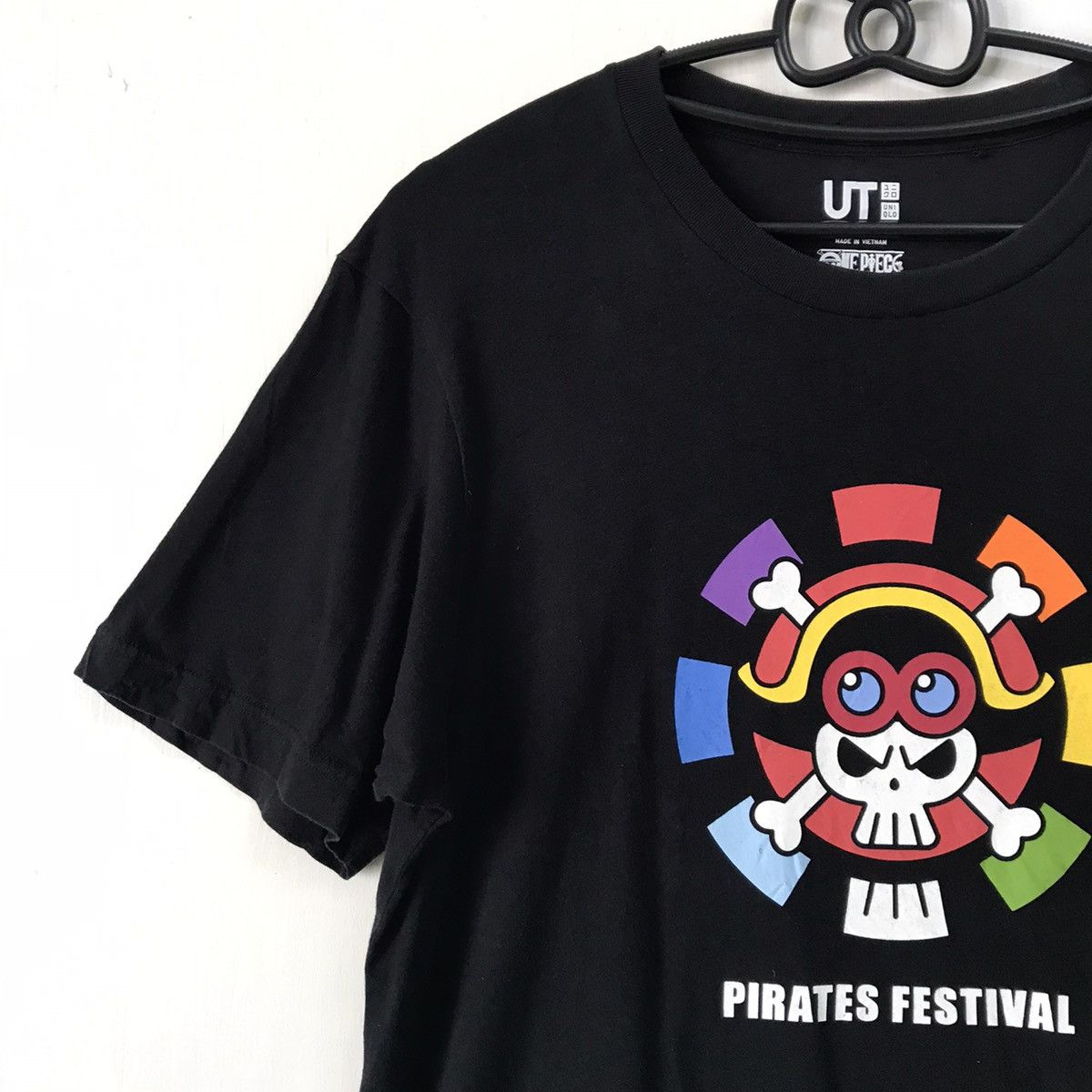 Anime Rare uniqlo x one piece pirates festival tshirt Size US M / EU 48-50 / 2 - 3 Thumbnail